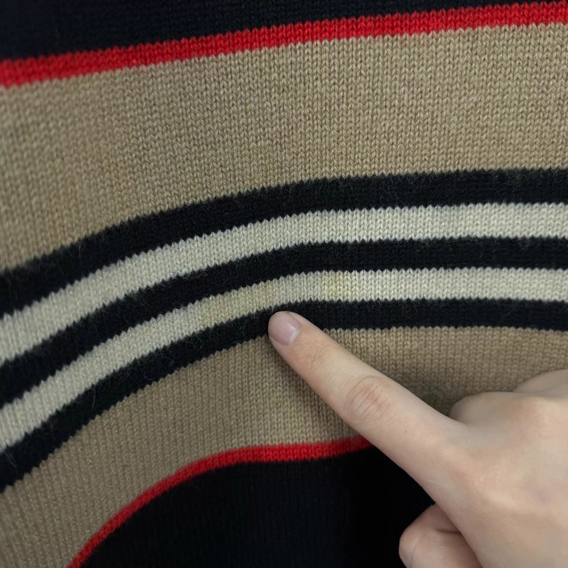 Burberry Burberry Striped Black Wool Knit Sweater L 98 New Size L / US 10 / IT 46 - 5 Thumbnail