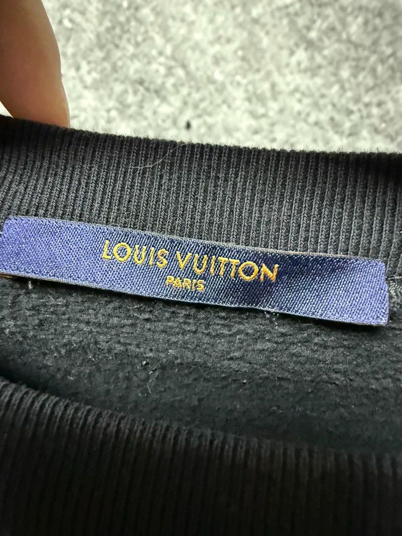 Louis Vuitton Louis Vuitton black sweatshirt Size US S / EU 44-46 / 1 - 3 Thumbnail