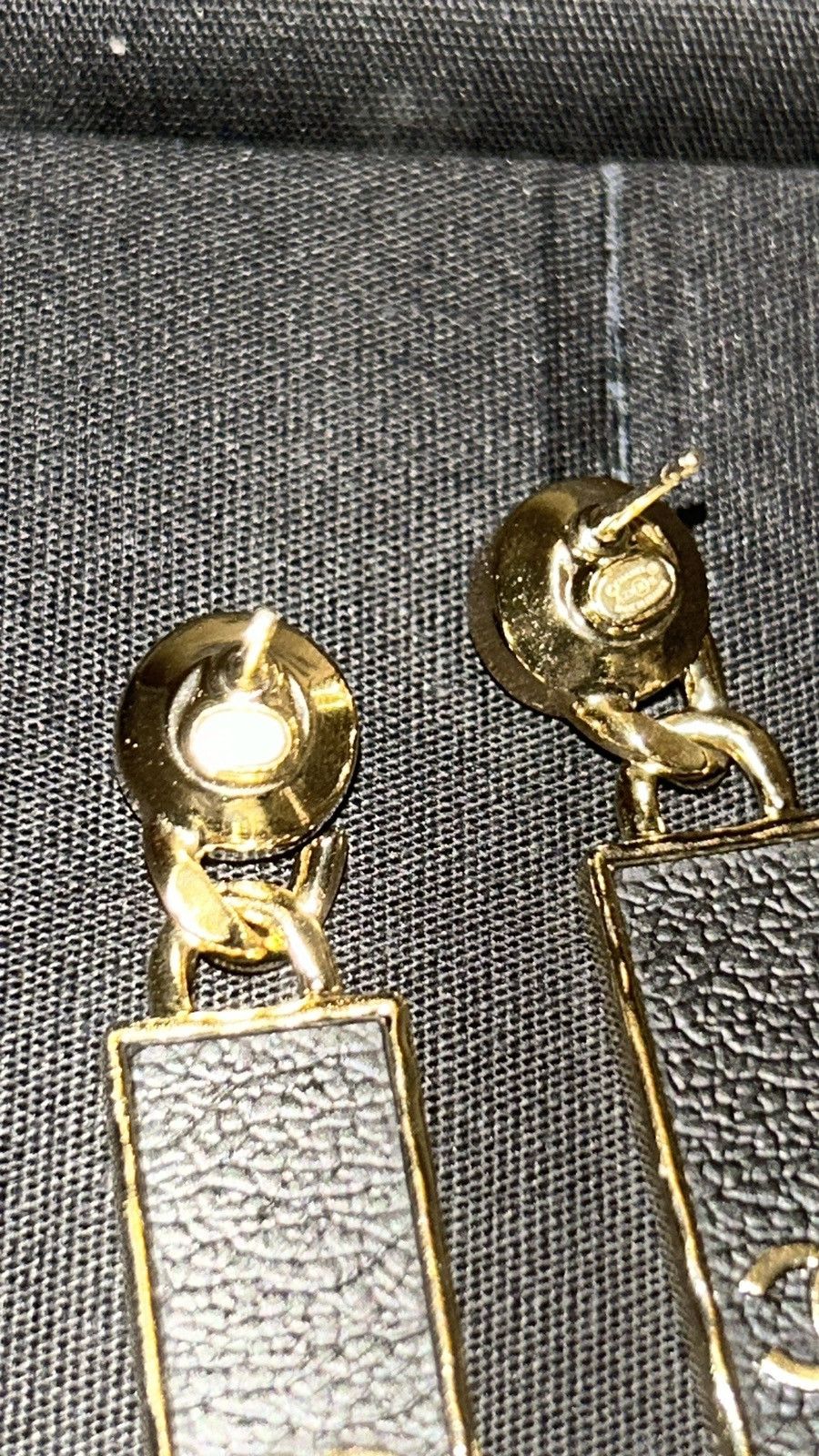 Chanel Chanel Logo Rectangle Plate Earring Size ONE SIZE - 9 Thumbnail