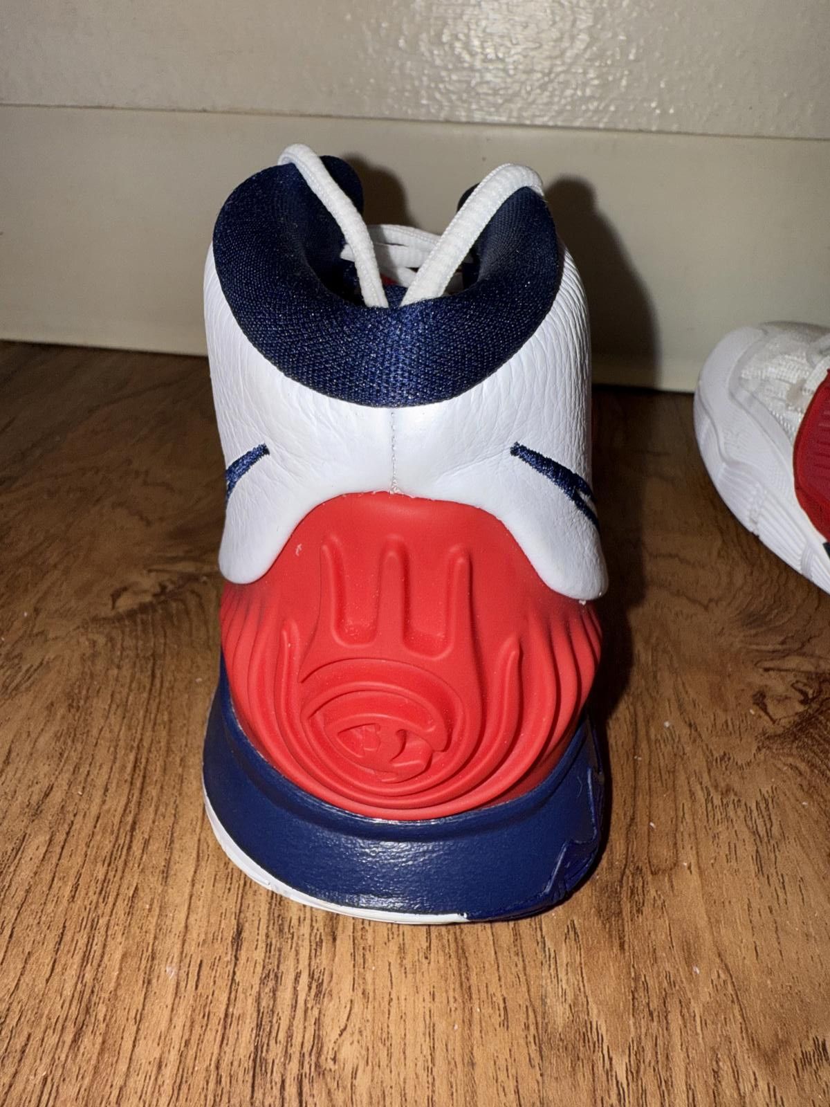 Nike Nike Kyrie 6 USA White (GS) Size US 5.5 / EU 38 - 10 Thumbnail
