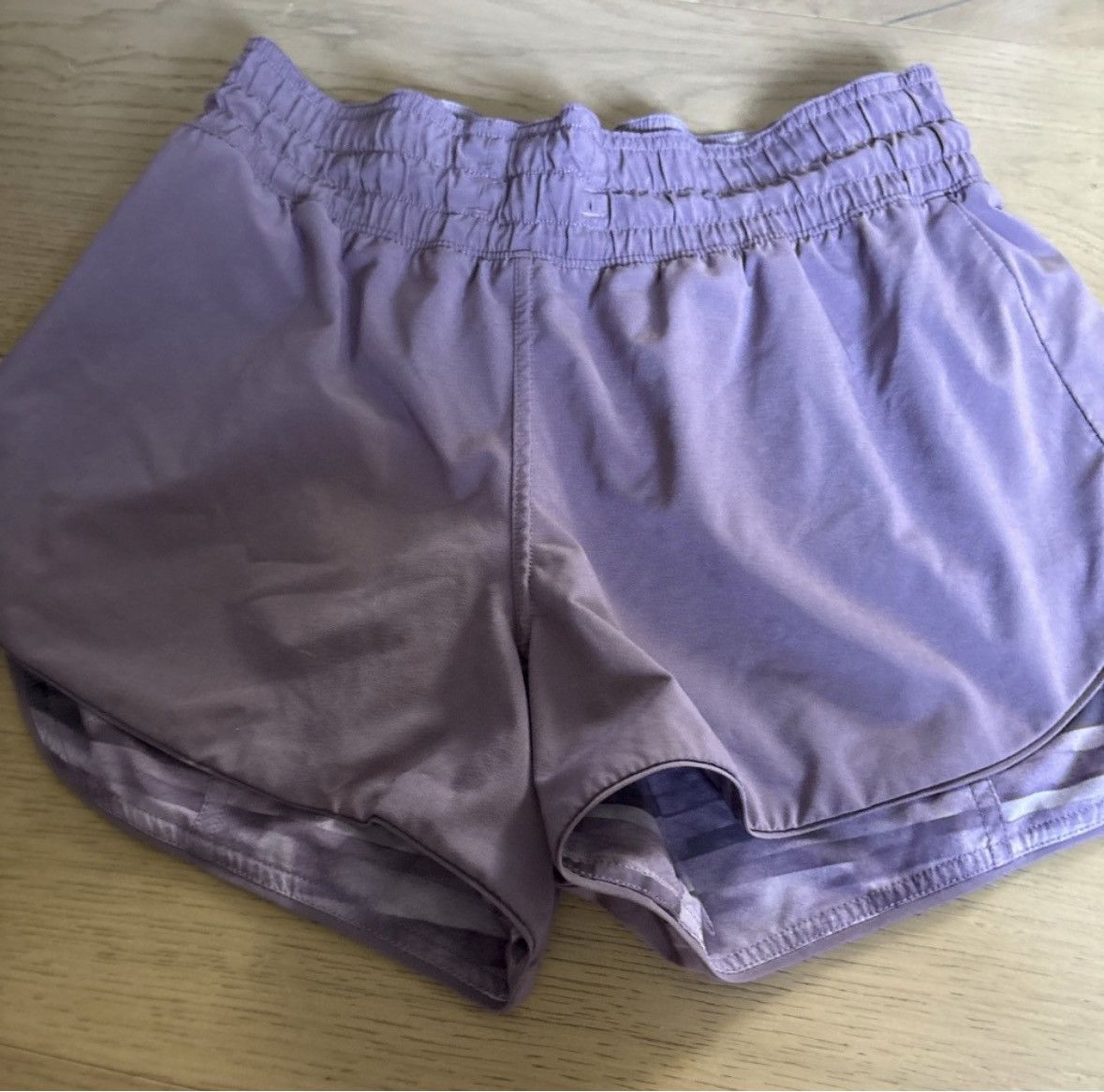 Lululemon Lululemon Reversible Shorts Size 27" / US 4 / IT 40 - 4 Thumbnail