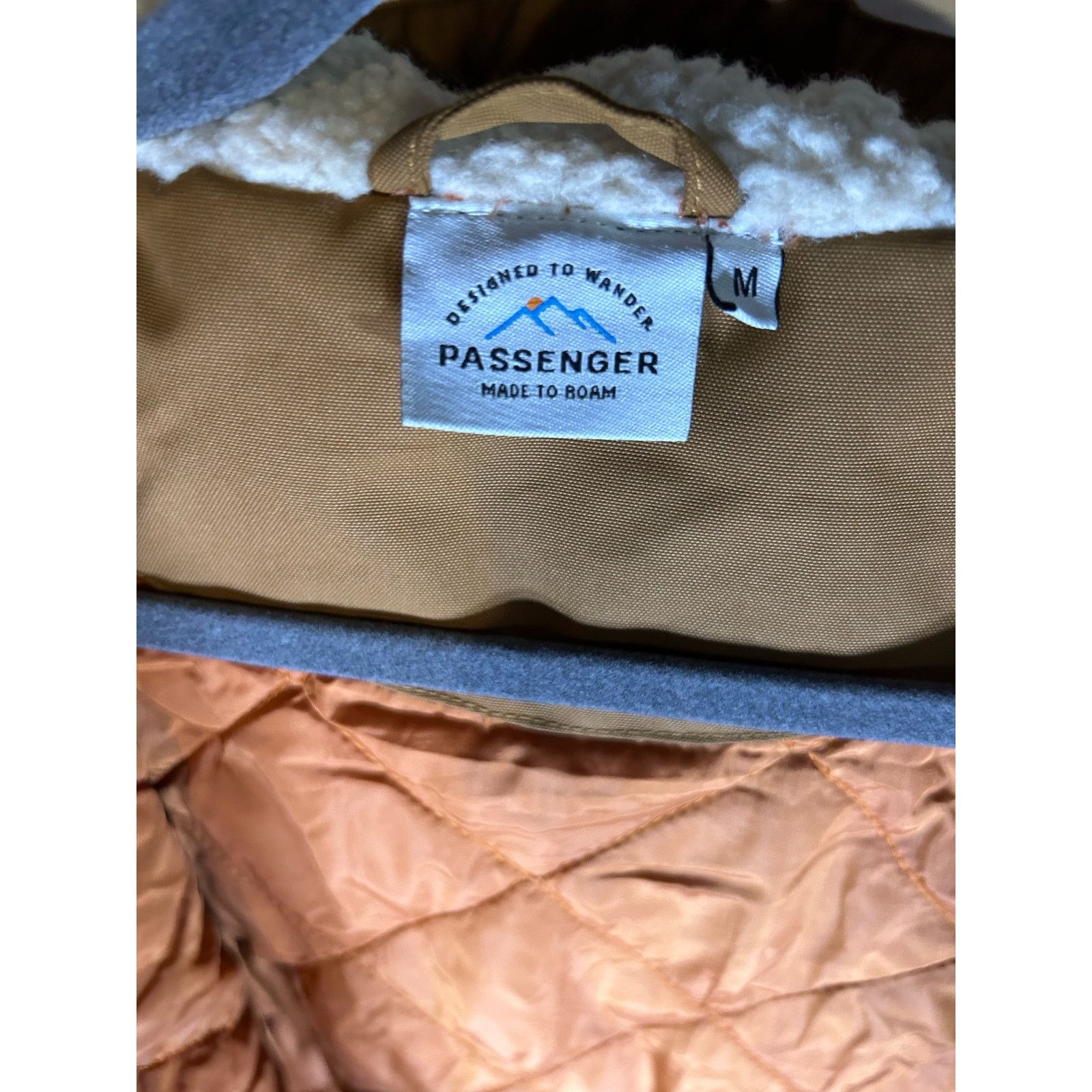 Other Passenger Alaska Men’s Jacket Size Medium Size US M / EU 48-50 / 2 - 4 Thumbnail