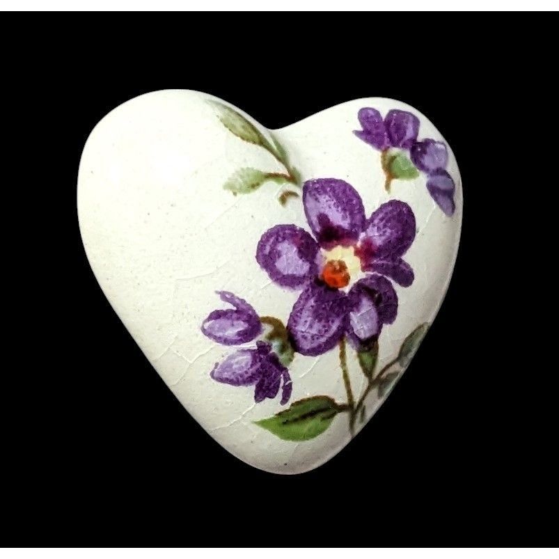 Other Vintage Cottagecore Ceramic White and Purple Floral Heart La Size ONE SIZE - 2 Thumbnail
