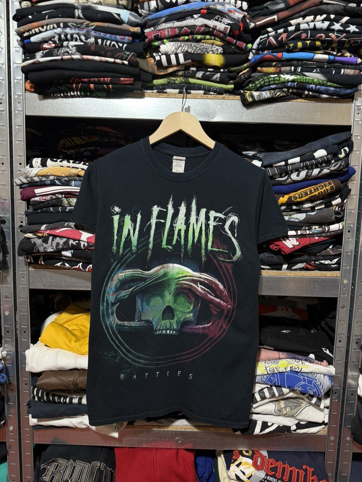Vintage Vintage 2016 In Flames Battles T-Shirt Rare Retro Hype Y2K Size US S / EU 44-46 / 1 - 1 Thumbnail