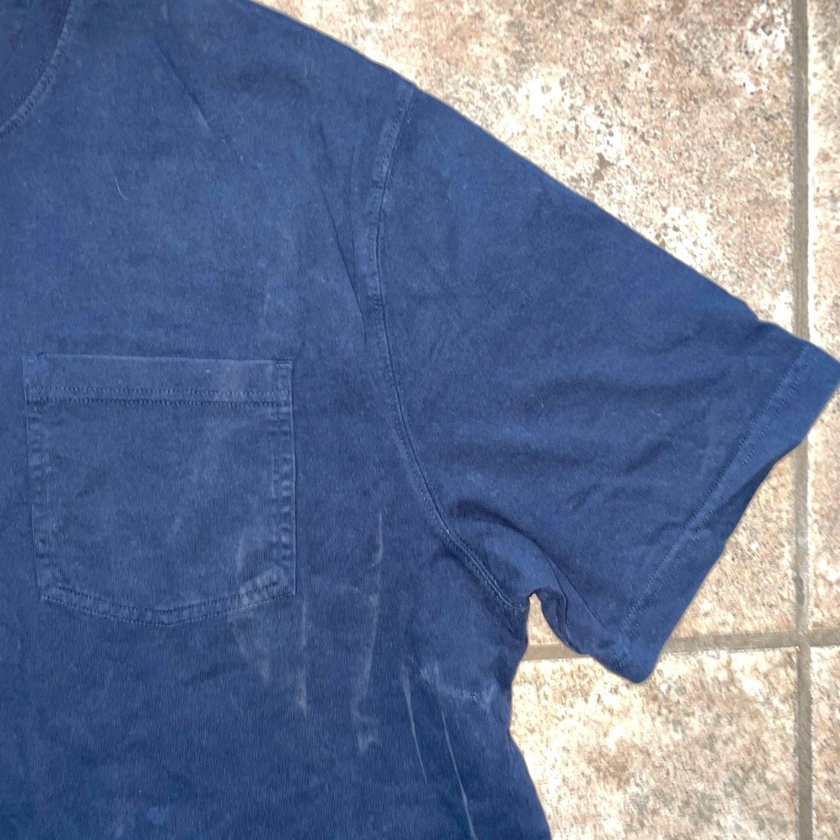 CO Duluth trading Co 100% Cotton pocket Tee Mens Size XL Blue Pocket T-Shirt Mens XL Size US XL / EU 56 / 4 - 2 Thumbnail