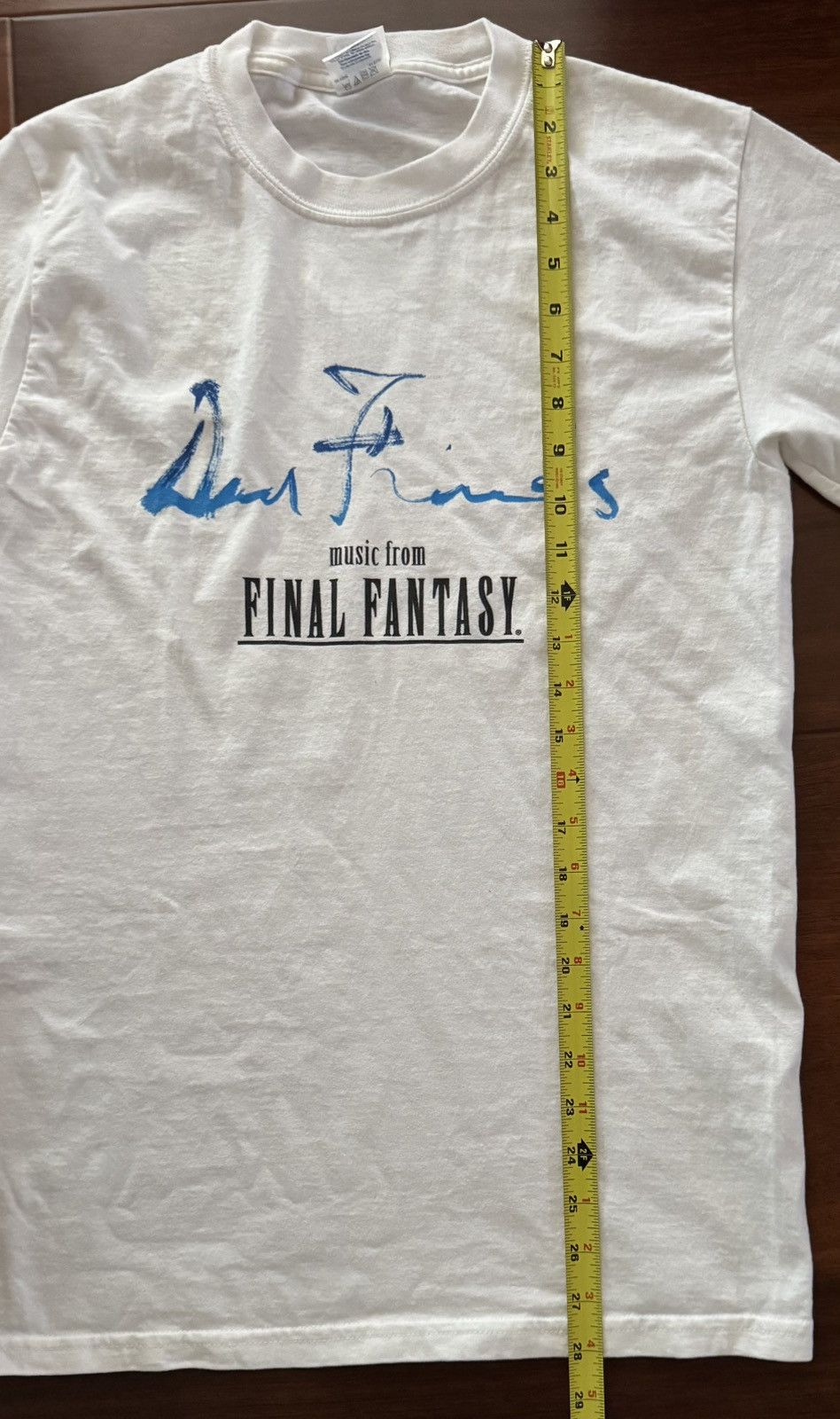 Gildan Final Fantasy Dear Friends graphic tee size s Size US S / EU 44-46 / 1 - 2 Thumbnail