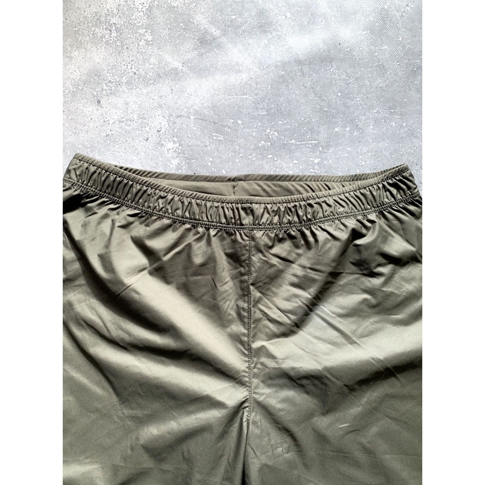 The North Face THE NORTH FACE LIMITLESS RUNNING GREEN SHORTS Mens S Size US 29 - 5 Thumbnail