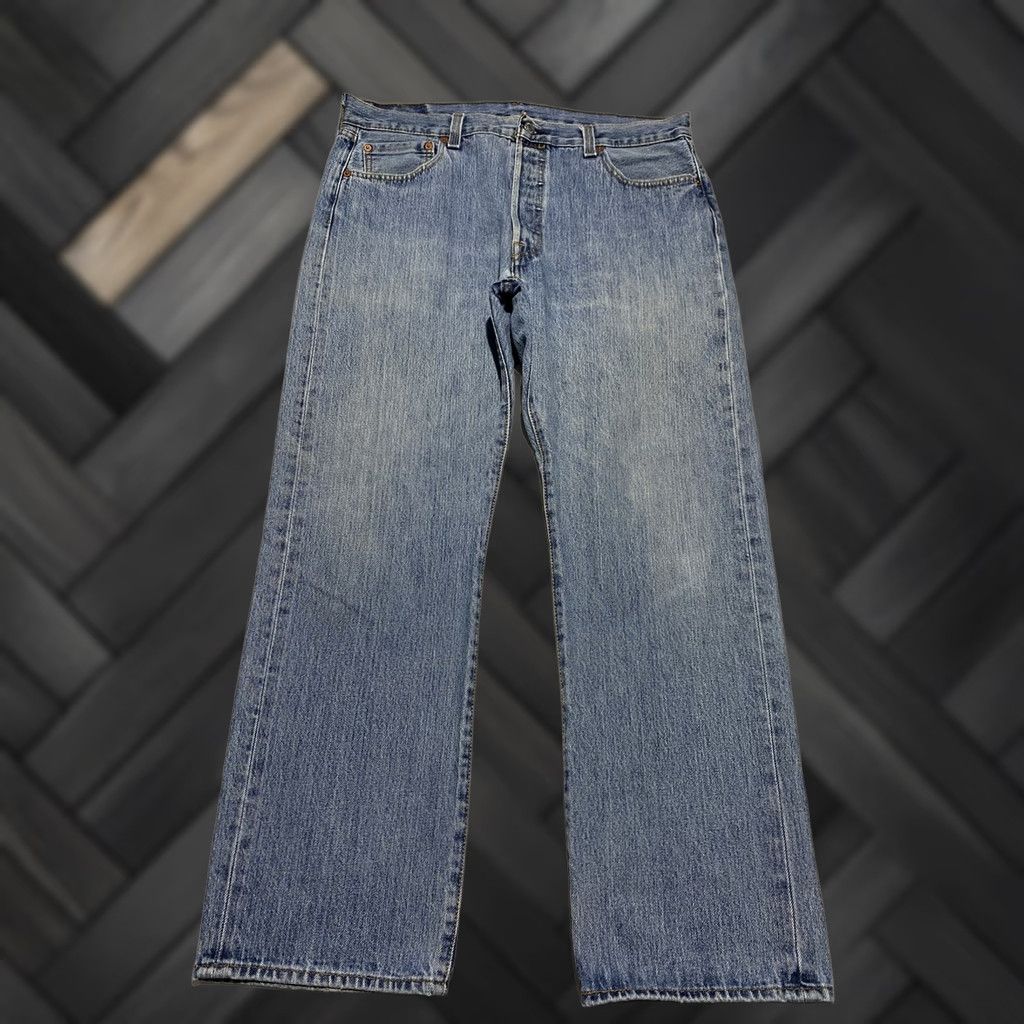 Levi's VINTAGE Levi's 501 Jeans Mens 36x29 Blue Button Fly Straight Leg Denim Cotton Jeans Men 501 Retro style Mens Size US 36 / EU 52 - 1 Thumbnail