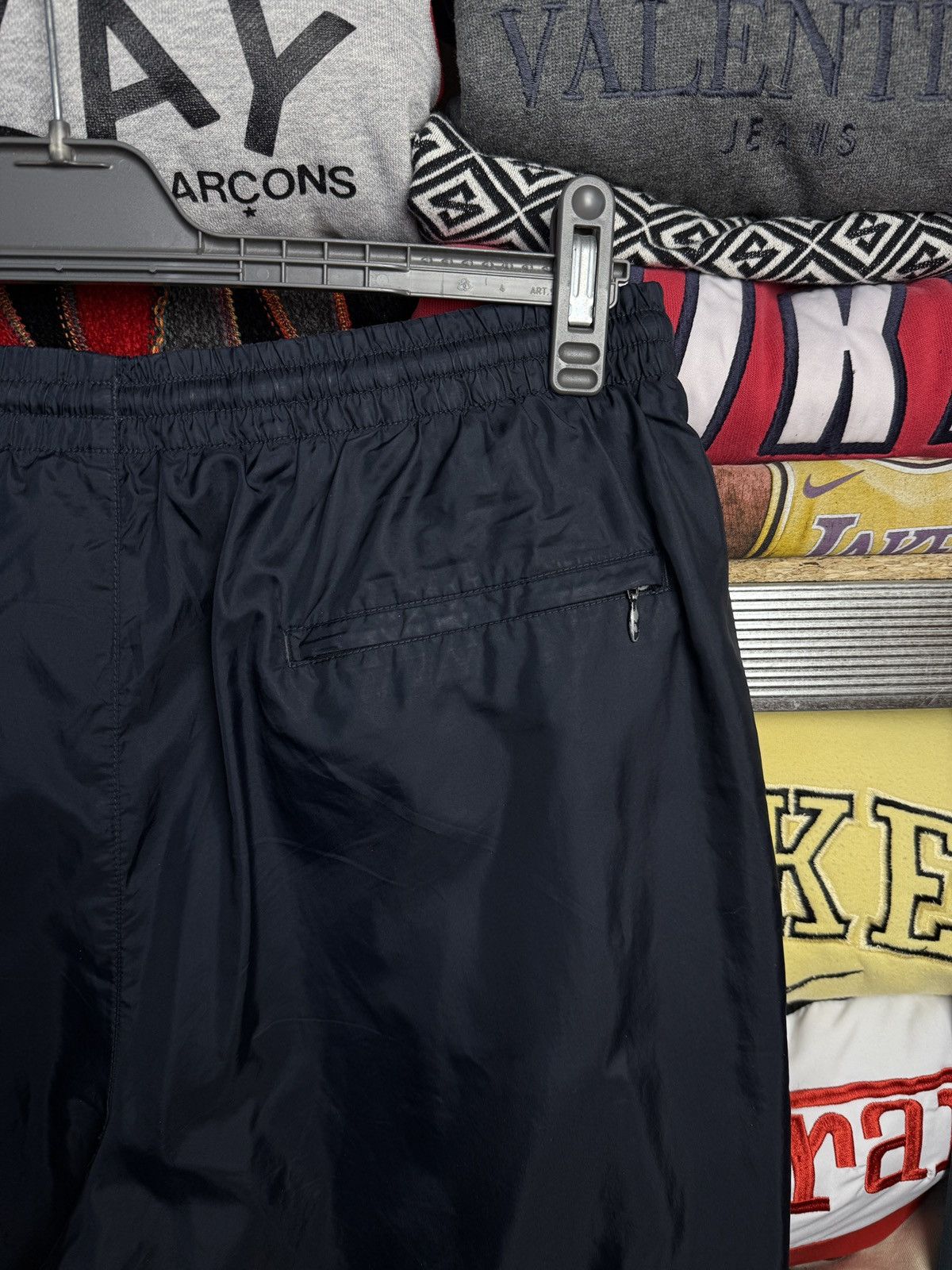 Nike vintage Nike nylon pants streetwear japan Y2K Size US 36 / EU 52 - 8 Thumbnail