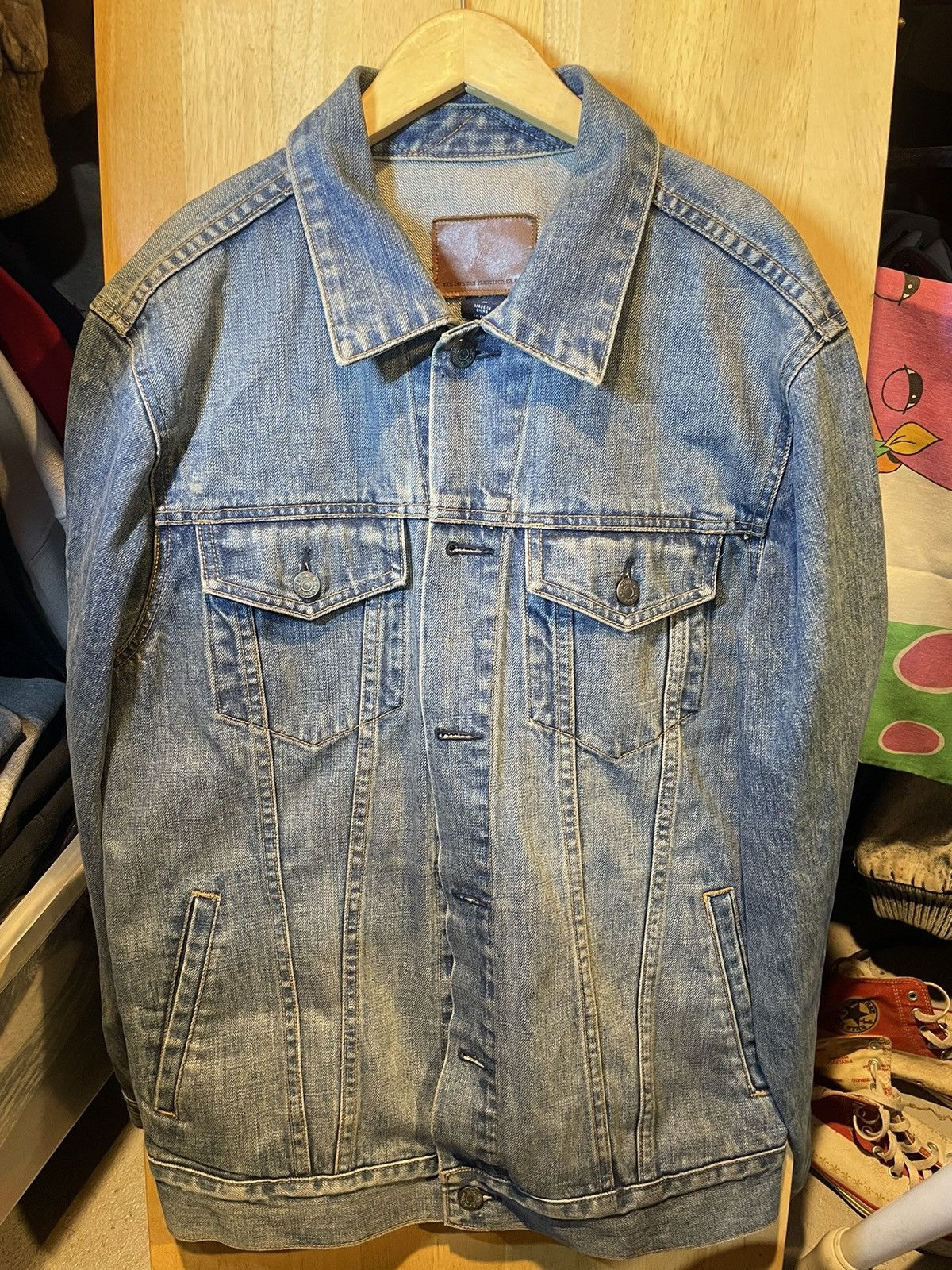 GAP Vintage Denim Trucker hotsell Jacket Size Small Boxy Oversized Boyfriend Distressed