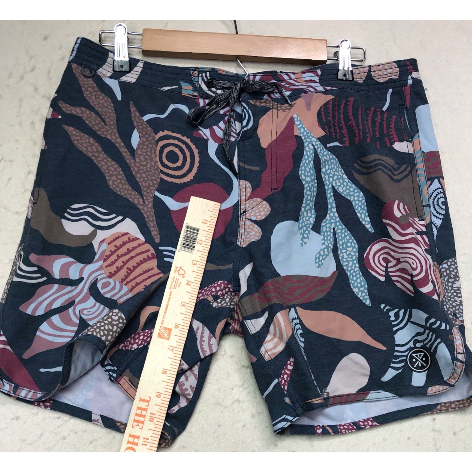 Roark Roark Trunks Mens Shorts Size 31 Multicolor Polyester Cotton 42% 33% Recycled 17% 31" Regular • Pre-owned Good Size US 31 - 4 Thumbnail