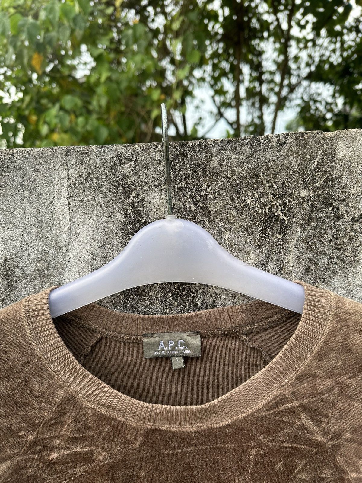 A.P.C. A.P.C velvet sweatshirt Size US S / EU 44-46 / 1 - 2 Thumbnail