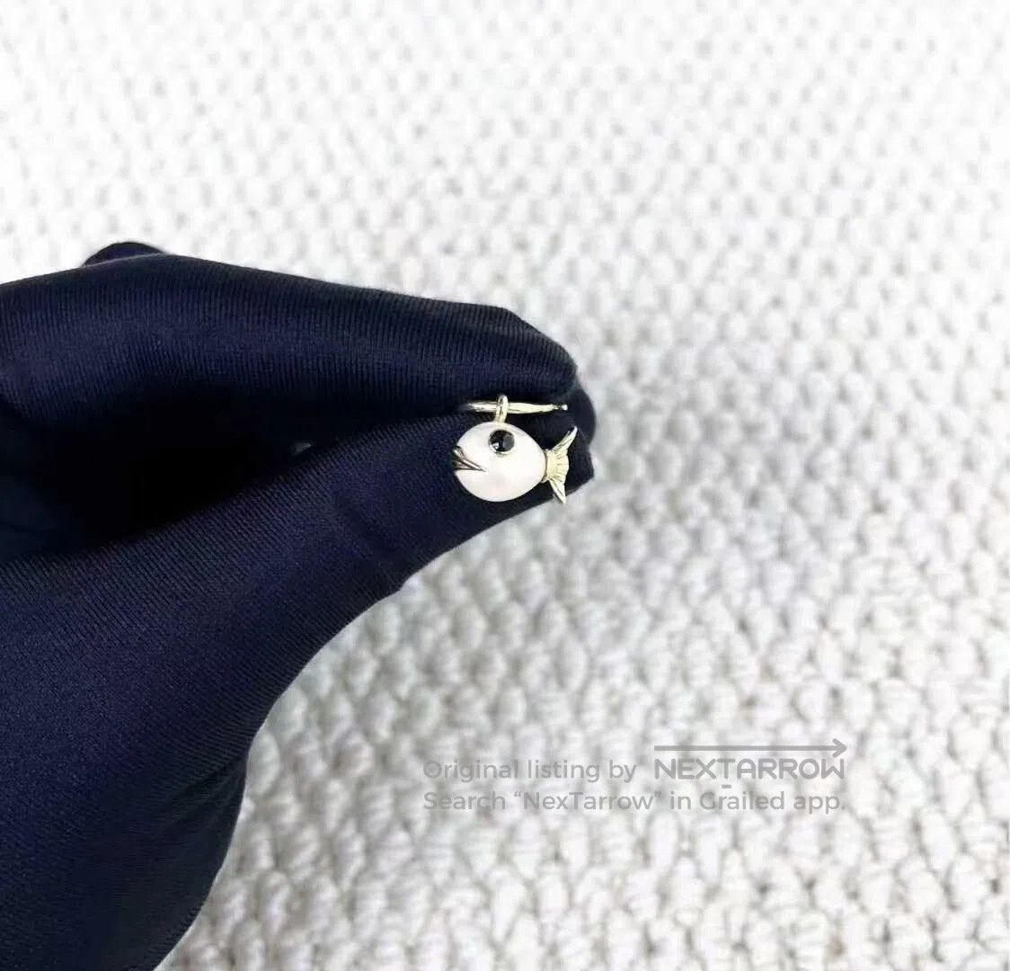 Vivienne Westwood Vivienne Westwood Saturn Pearl Pendant Earrings. Size ONE SIZE - 4 Thumbnail