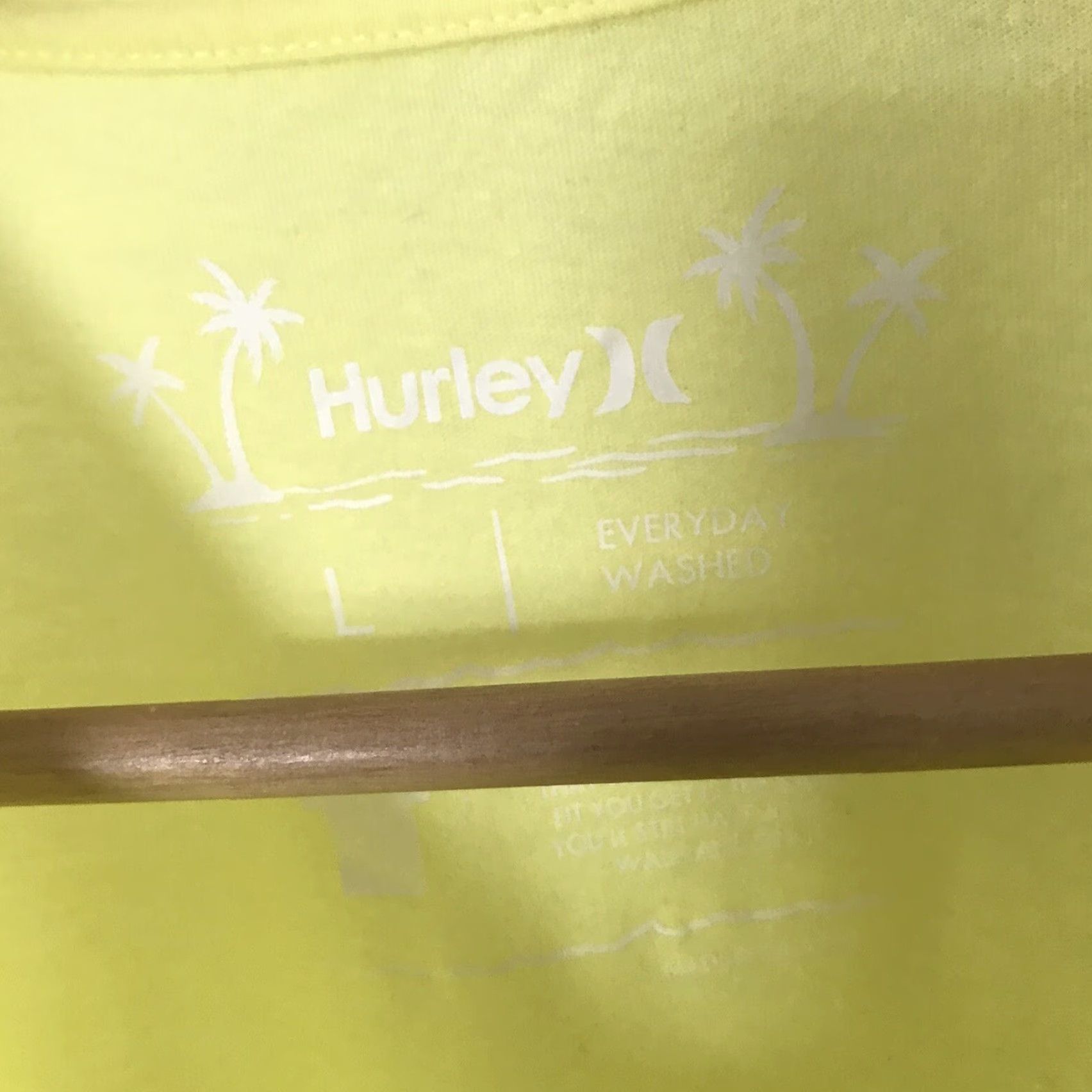 Hurley Hurley Tee Mens Large Fastlane Everyday Wash T-Shirt Yellow 100% Cotton Size US L / EU 52-54 / 3 - 3 Thumbnail
