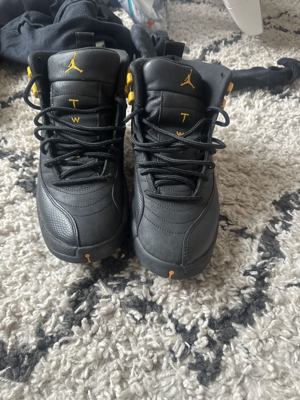 Jordan Brand Jordan retro 12 taxi Size US 10 / EU 43 - 4 Thumbnail