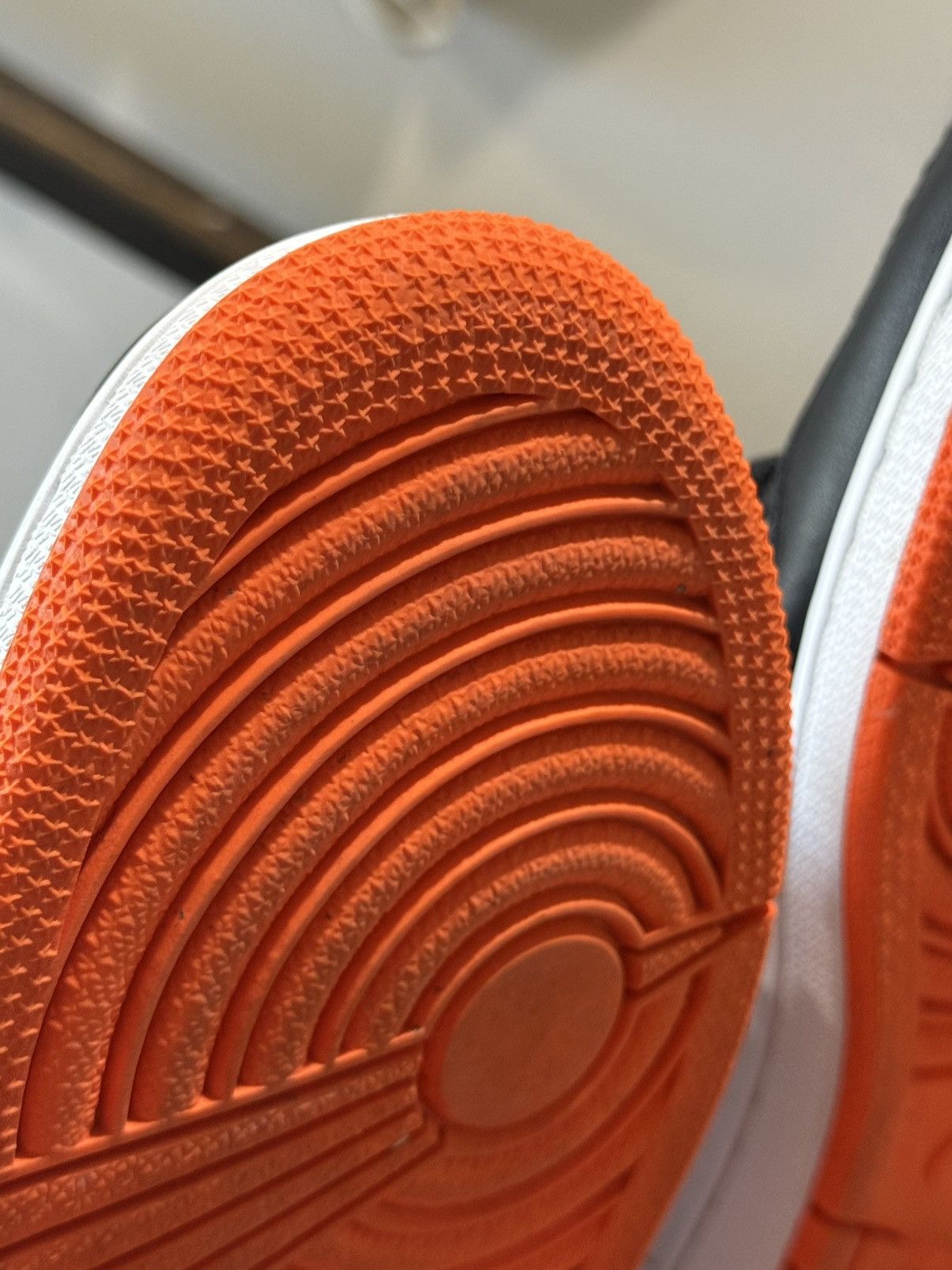 Jordan Brand Nike Air Jordan 1 Electro Orange Size 10 Size US 10 / EU 43 - 5 Thumbnail