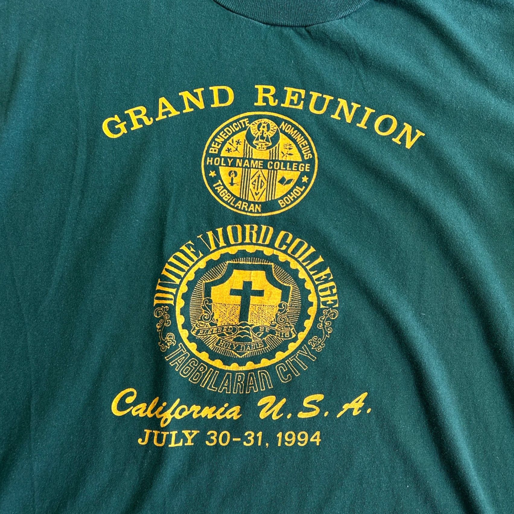 Vintage VINTAGE Blue Wave T-Shirt College Grand Reunion 90s Green XL Mens Short Sleeve Crew Neck Cotton Graphic Print Single Stitch Universal USA Size US XL / EU 56 / 4 - 2 Thumbnail