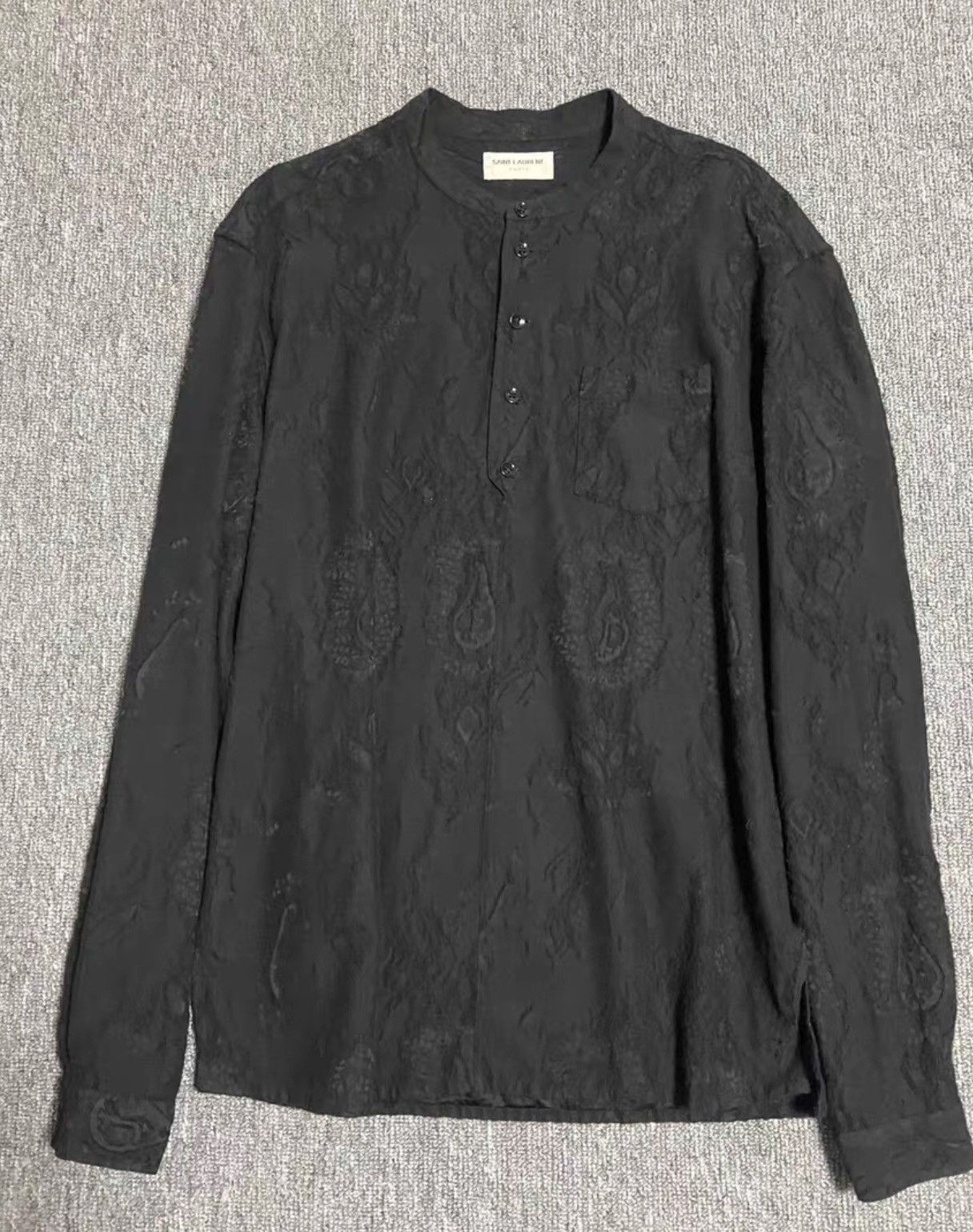 image of Saint Laurent Paris x YVES Saint Laurent Slp 18Fw Embossed Totem Shirt in Black, Men's (Size 2XS)
