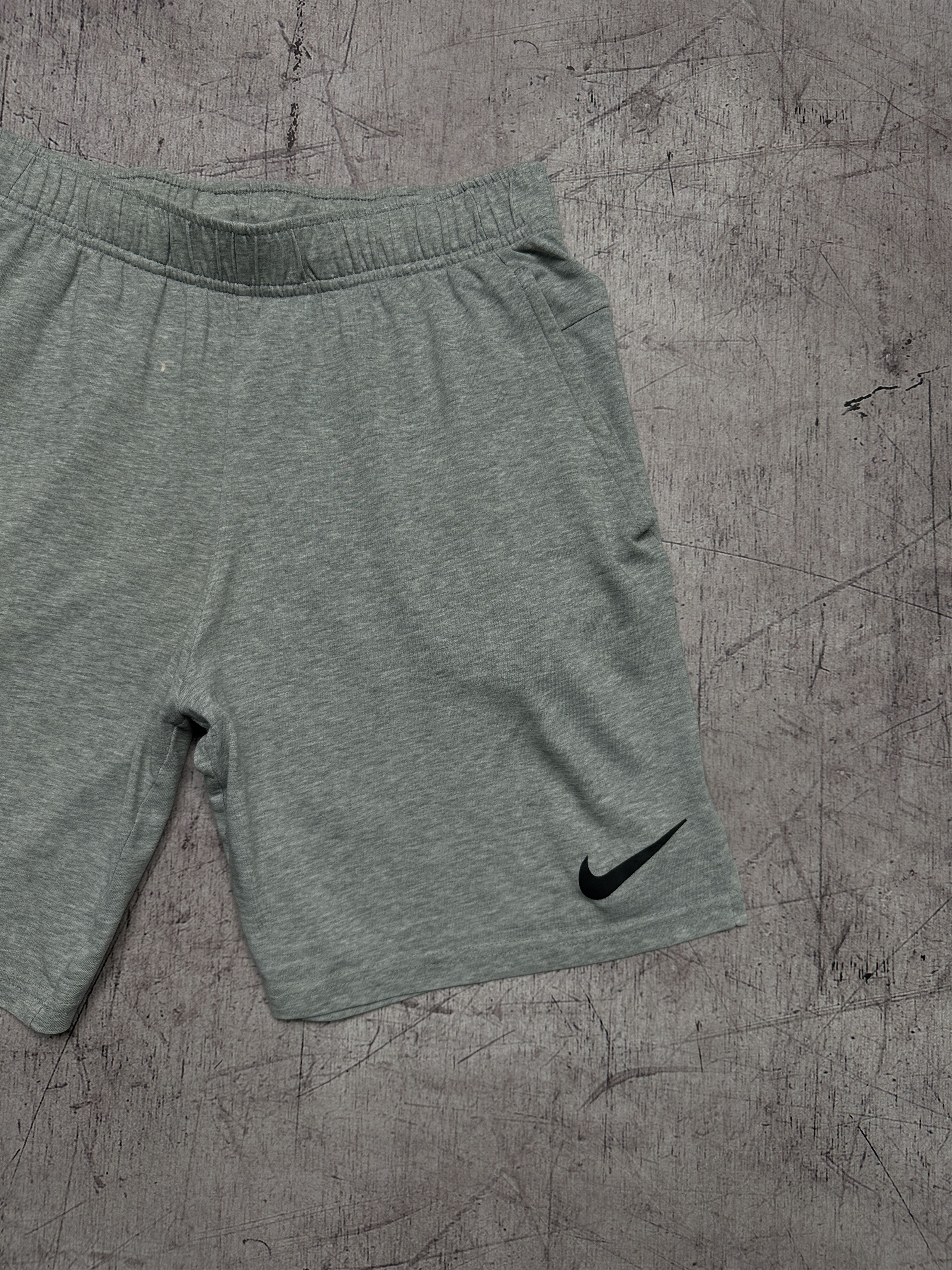 Nike Nike Dri Fit Mens Cotton Shorts Sweatshorts Size US 30 / EU 46 - 2 Thumbnail