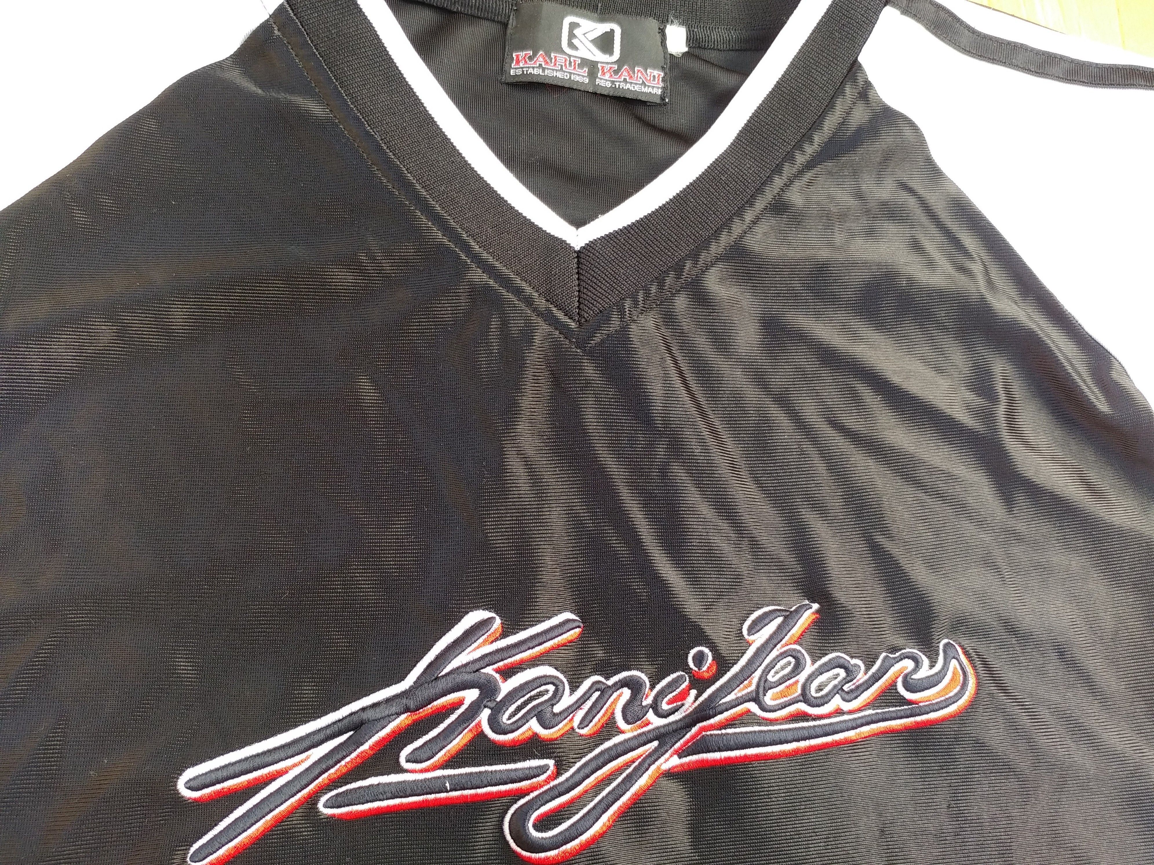 Karl Kani Karl Kani t-shirt, vintage 90s, 1990s hip hop, Y2K, size XL Size US XL / EU 56 / 4 - 12 Thumbnail