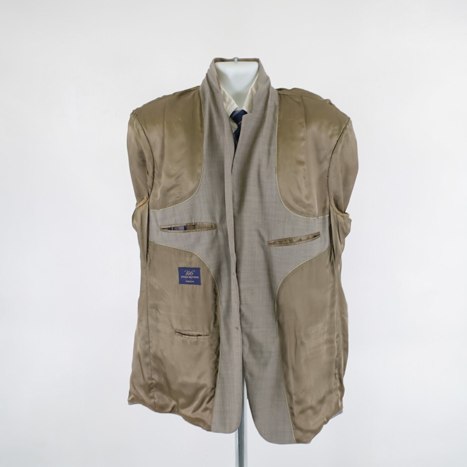 Brooks Brothers DAMAGED Brooks Brothers 346 Stretch Wool Beige Sharkskin 44R Size 44R - 12 Thumbnail
