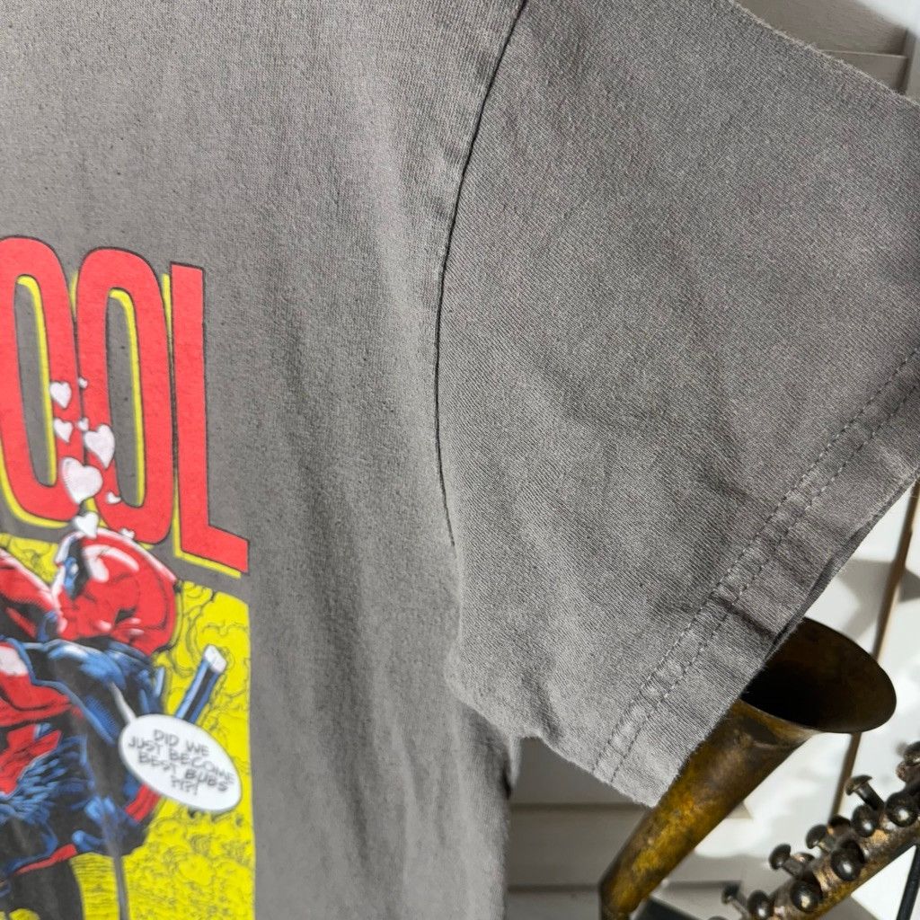 Marvel Comics Deadpool Wolverine Marvel graphics T-shirt men's sz S Size US S / EU 44-46 / 1 - 4 Thumbnail