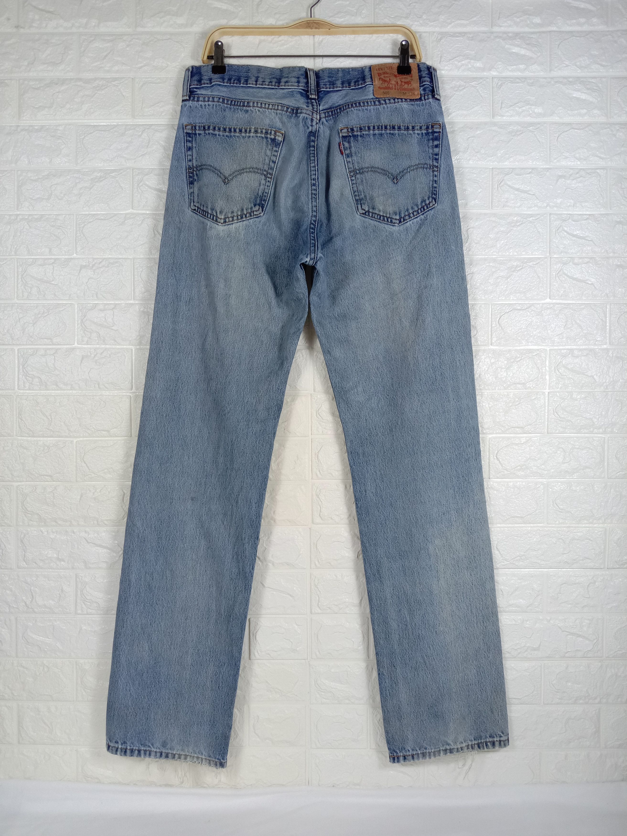 Levi's Vintage Levi's 505 Jeans Light Wash Straight Fit Denim Size US 34 / EU 50 - 5 Thumbnail