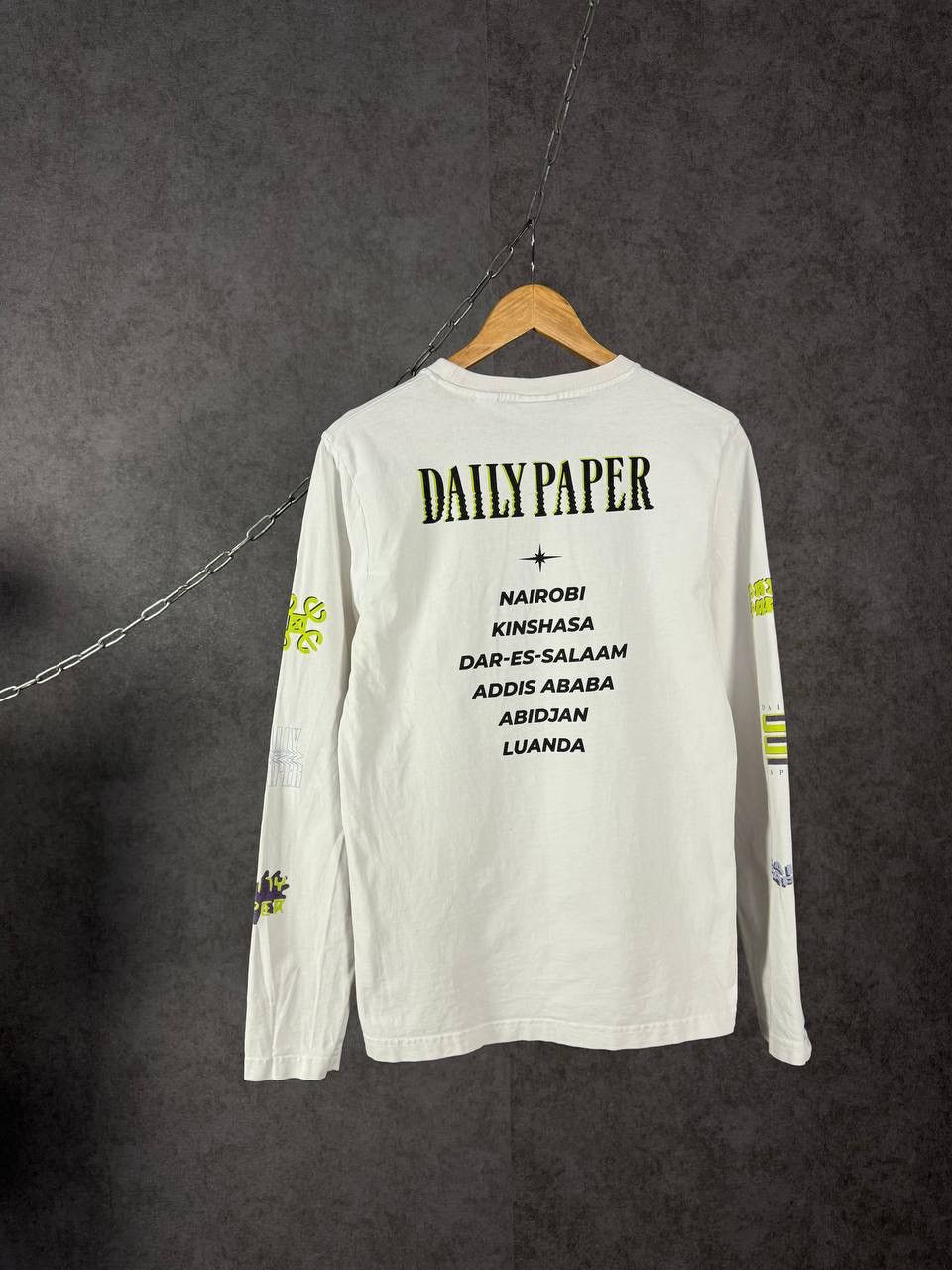 Daily Paper Daily Paper designer overprinted longsleeve Size US XS / EU 42 / 0 - 7 Thumbnail