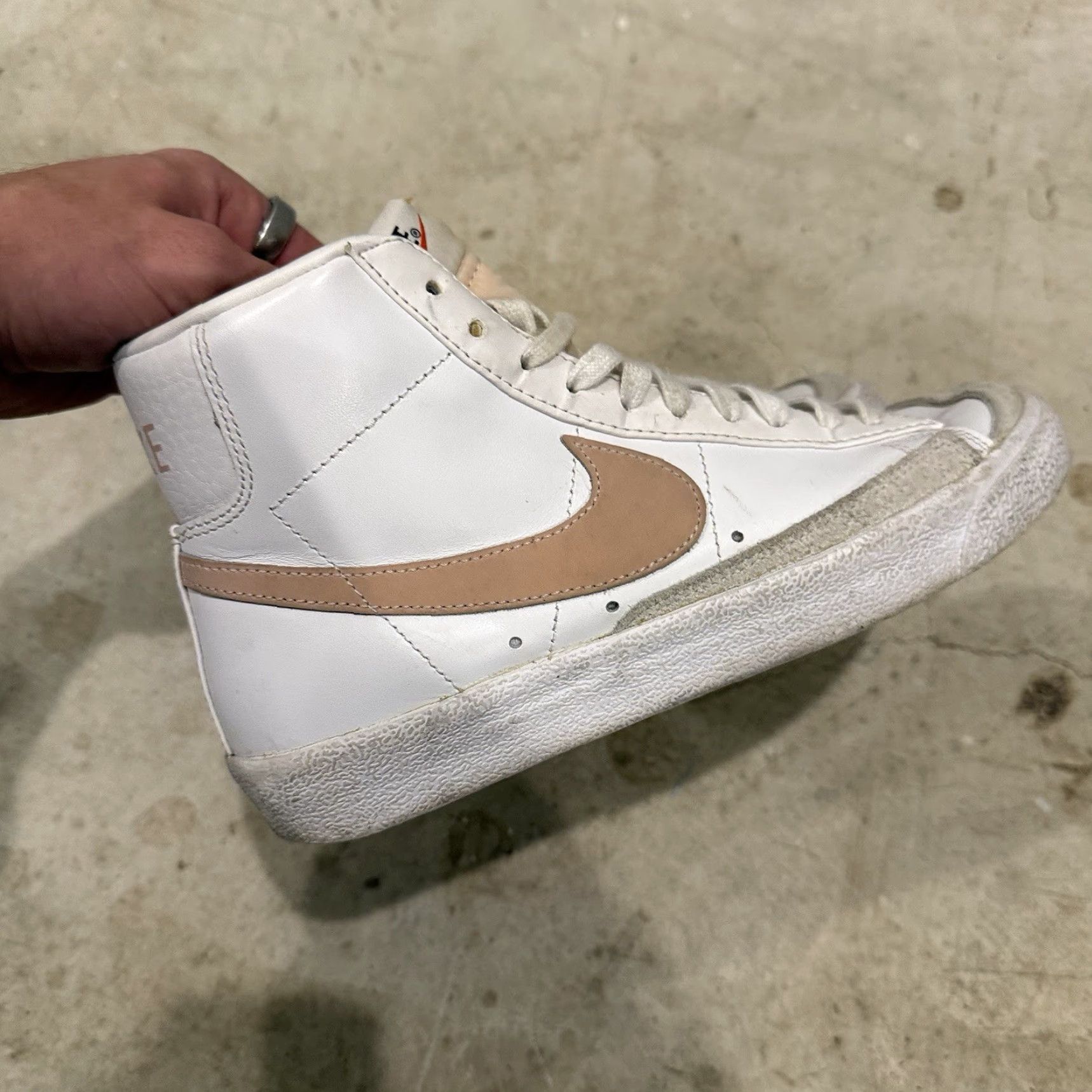 Nike Nike Blazer Mid 77 CZ1055-118 White Casual Shoes Sneakers Women Size 7.5 Size M / US 6-8 / IT 42-44 - 3 Thumbnail