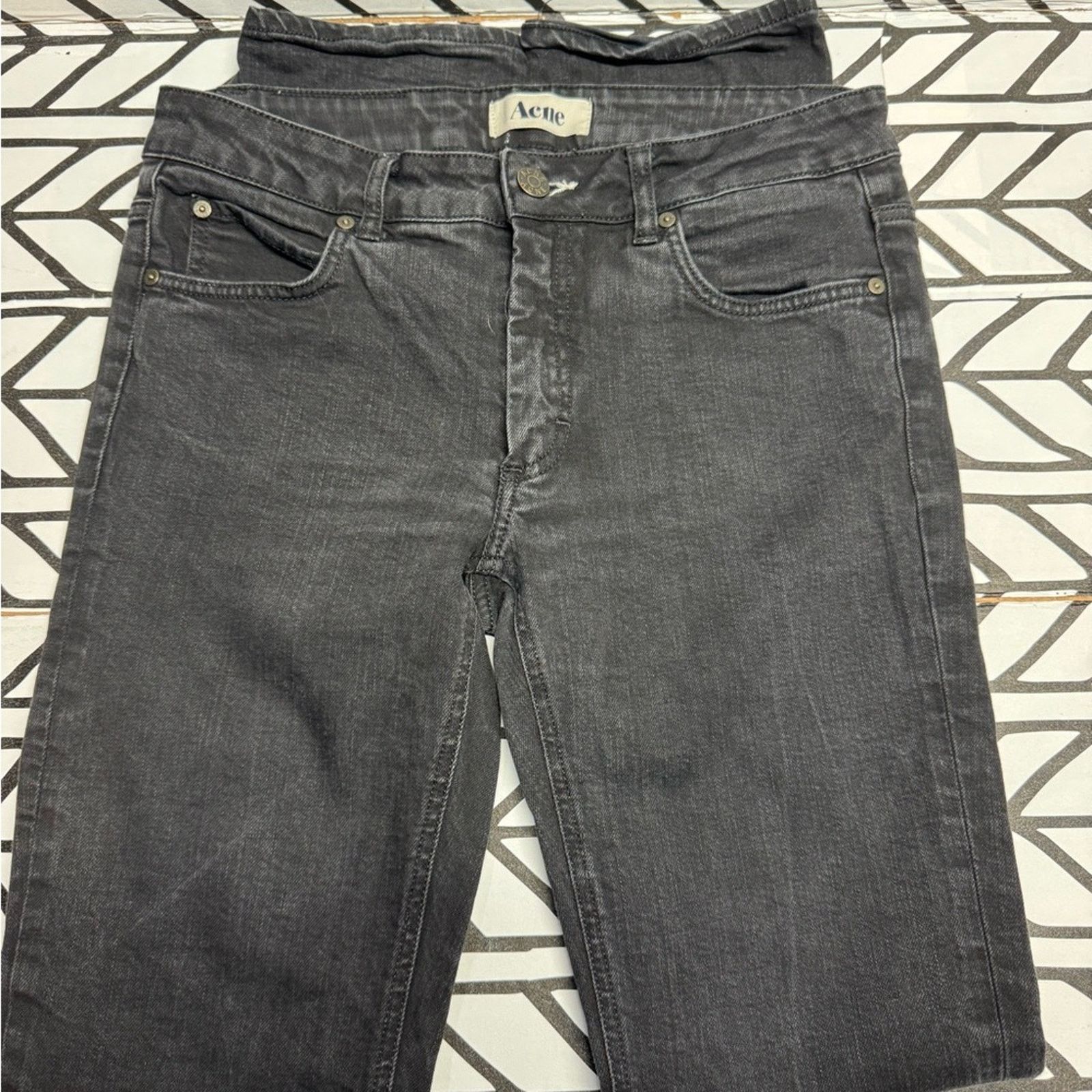 Acne Studio Hex Cash Slim Fit Denim size 31 X 34