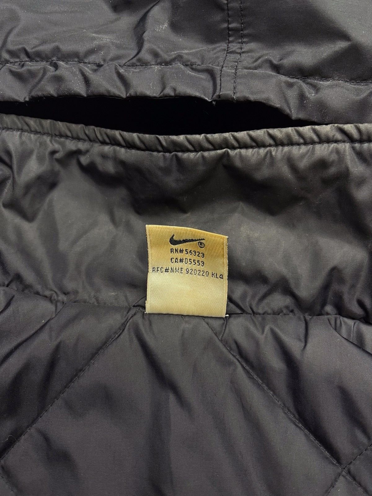 Nike × Vintage Vintage Y2k Nike Nylon Big Logo Jacket Size US L / EU 52-54 / 3 - 11 Thumbnail