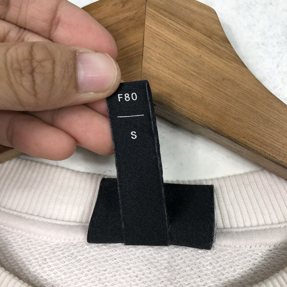Japanese Brand H&M David Bust Renaissance Graphic Sweatshirt — Museum Core Size US S / EU 44-46 / 1 - 17 Thumbnail