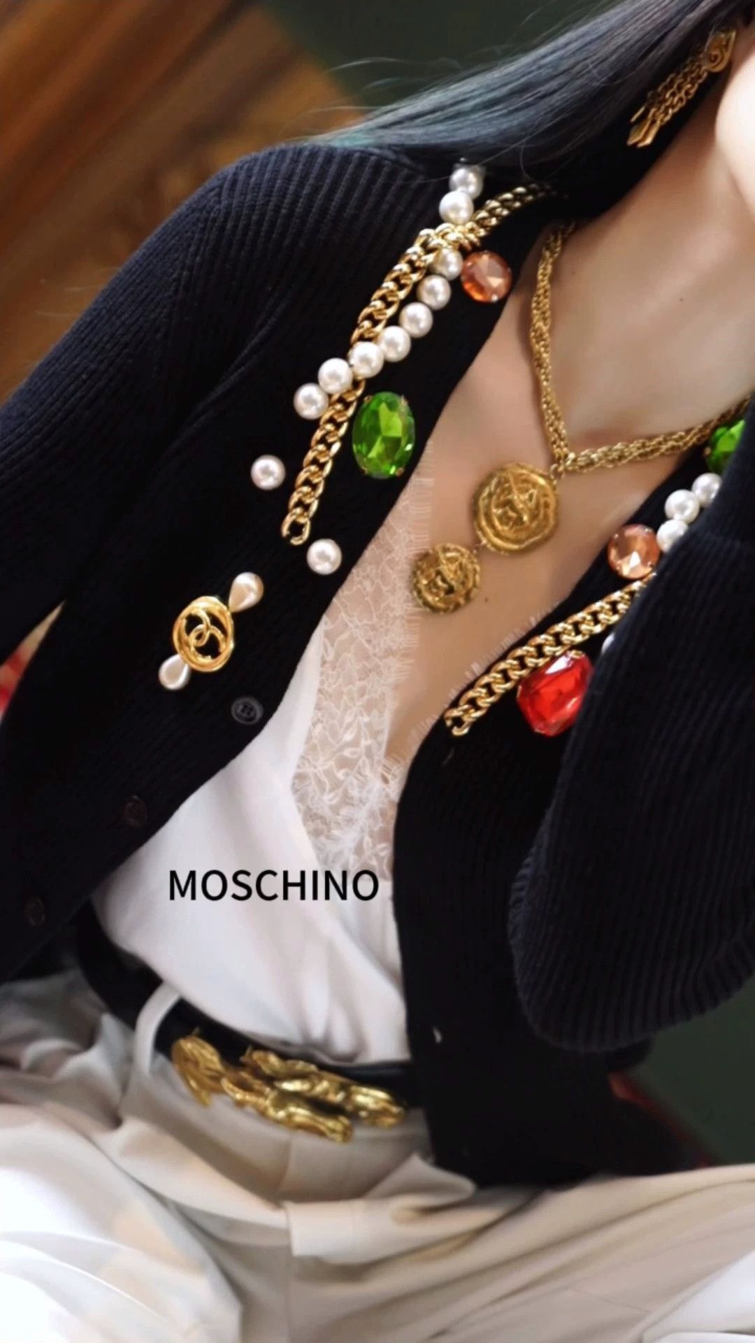 Moschino Moschino Jeweled Wool Knit Cardigan IT38/M Perfect Size XS / US 0-2 / IT 36-38 - 1 Thumbnail