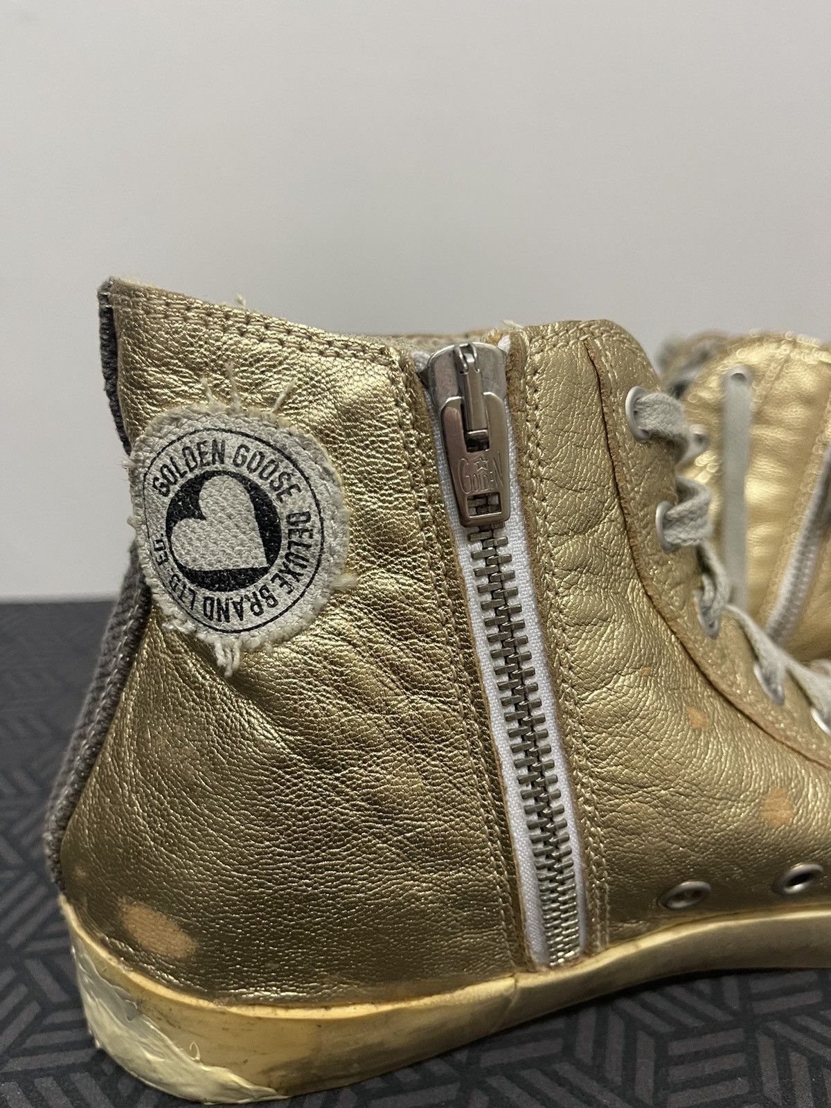 Golden Goose GOLD FRANCY GOLDEN GOOSE ITALY Size US 10 / IT 40 - 6 Thumbnail