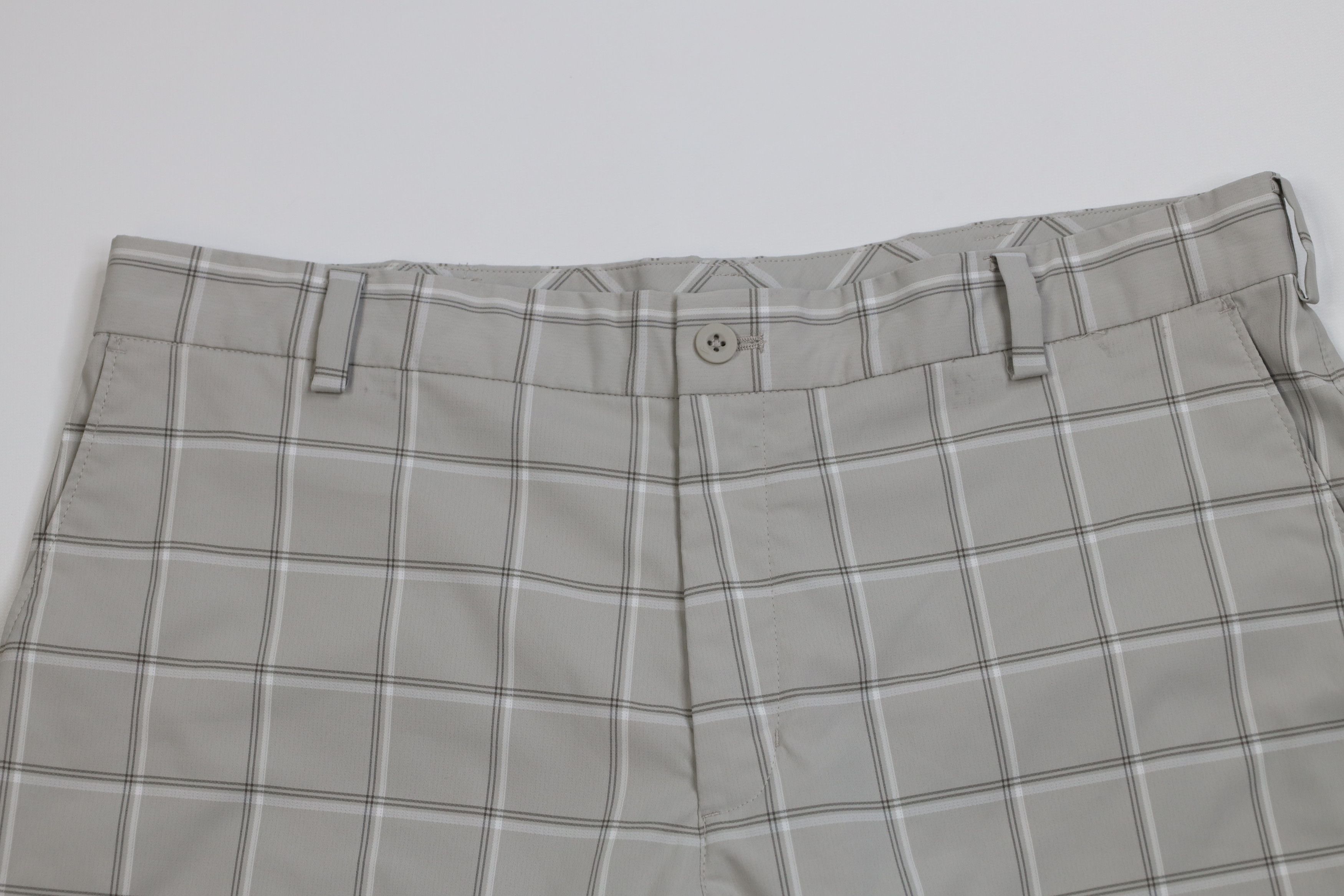 Nike Vintage Y2K Nike Golf Mini Swoosh Golfing Chino Shorts Plaid Size US 34 / EU 50 - 2 Thumbnail