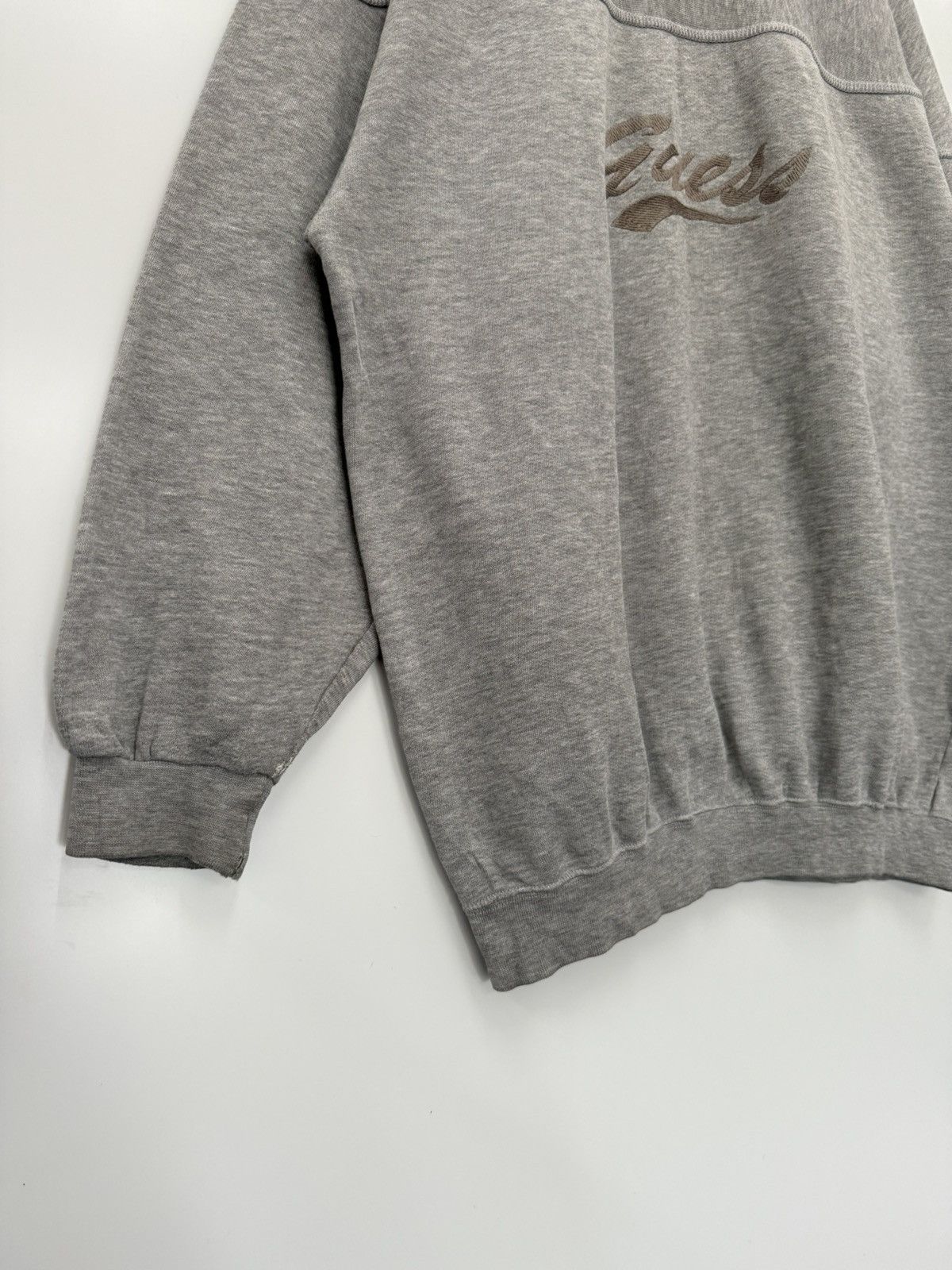 Guess × Other 🔥 GUESS USA BAGGY EMBROIDED SPELLOUT LOGO SWEATSHIRT - M Size US S / EU 44-46 / 1 - 3 Thumbnail