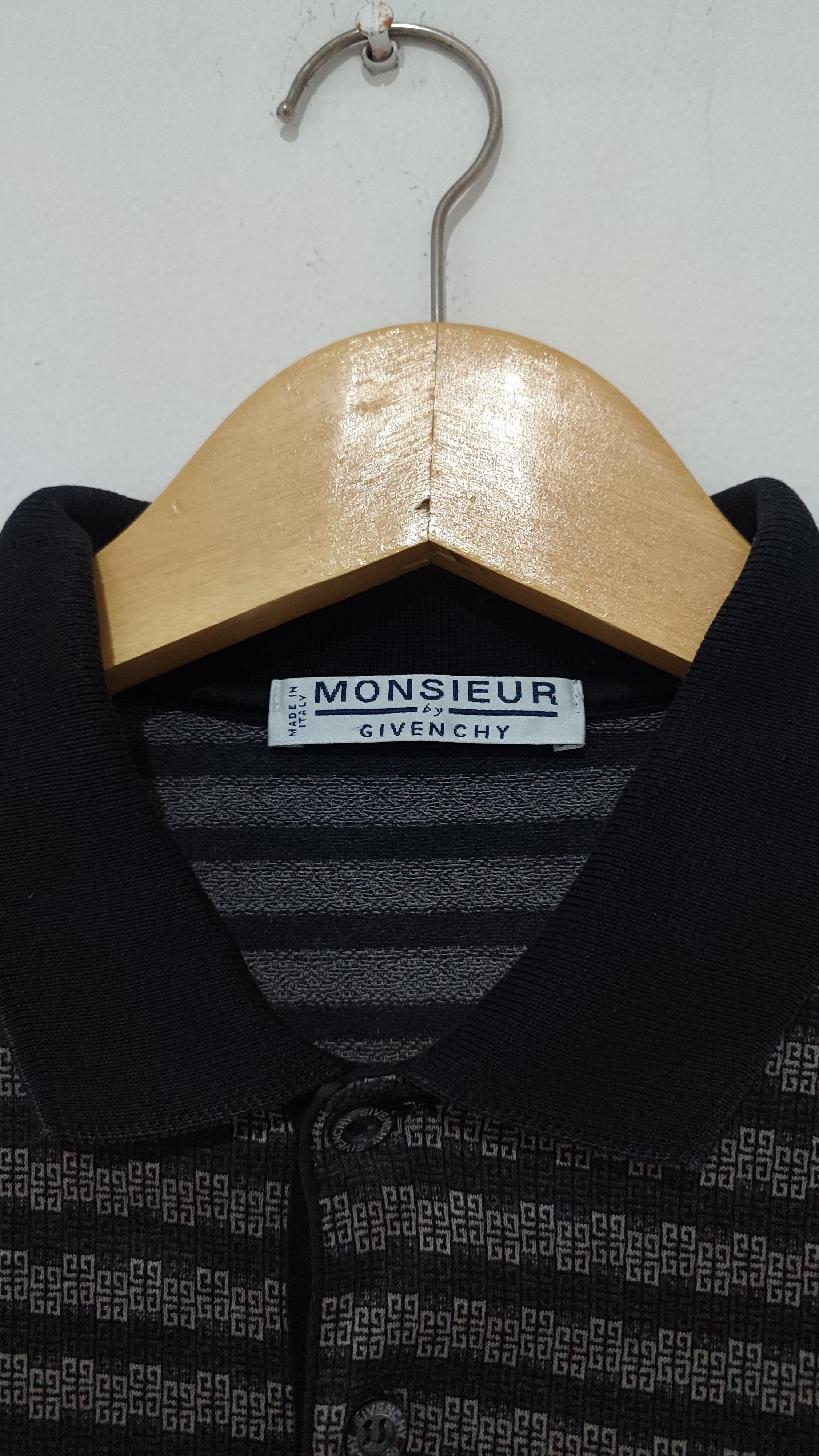 Givenchy Givenchy monogram monsieur Size US M / EU 48-50 / 2 - 2 Thumbnail
