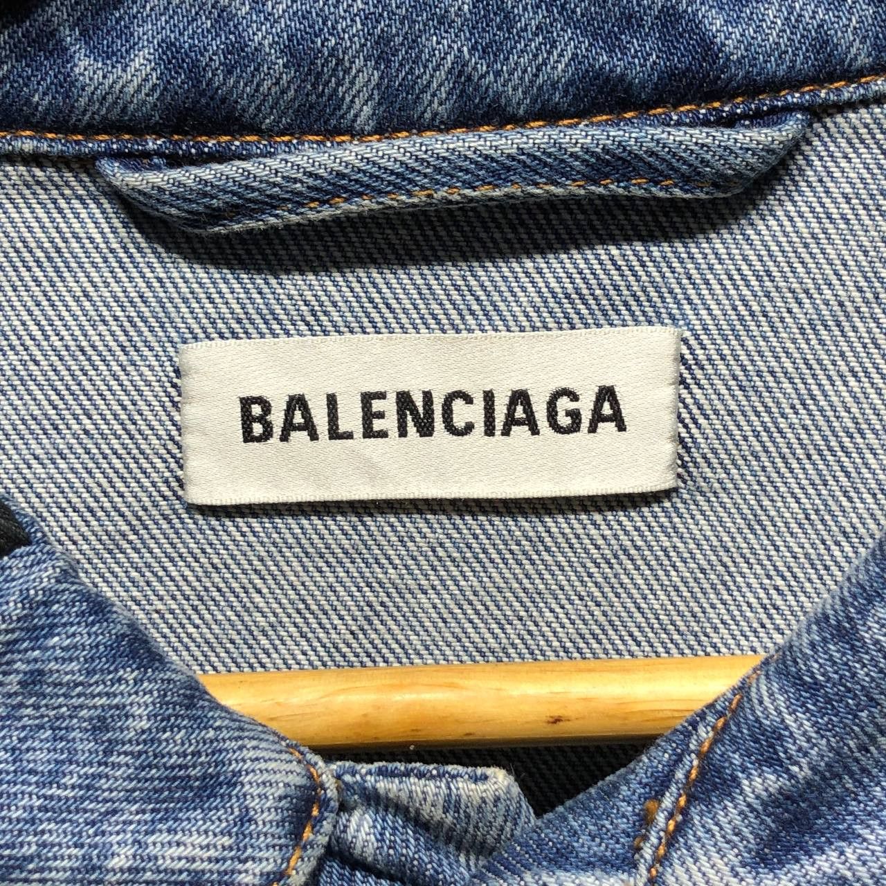 Balenciaga Balenciaga Destroys denim jacket Size US XL / EU 56 / 4 - 3 Thumbnail