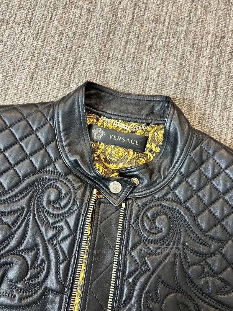 Versace Versace Leather coat Size US XS / EU 42 / 0 - 3 Thumbnail