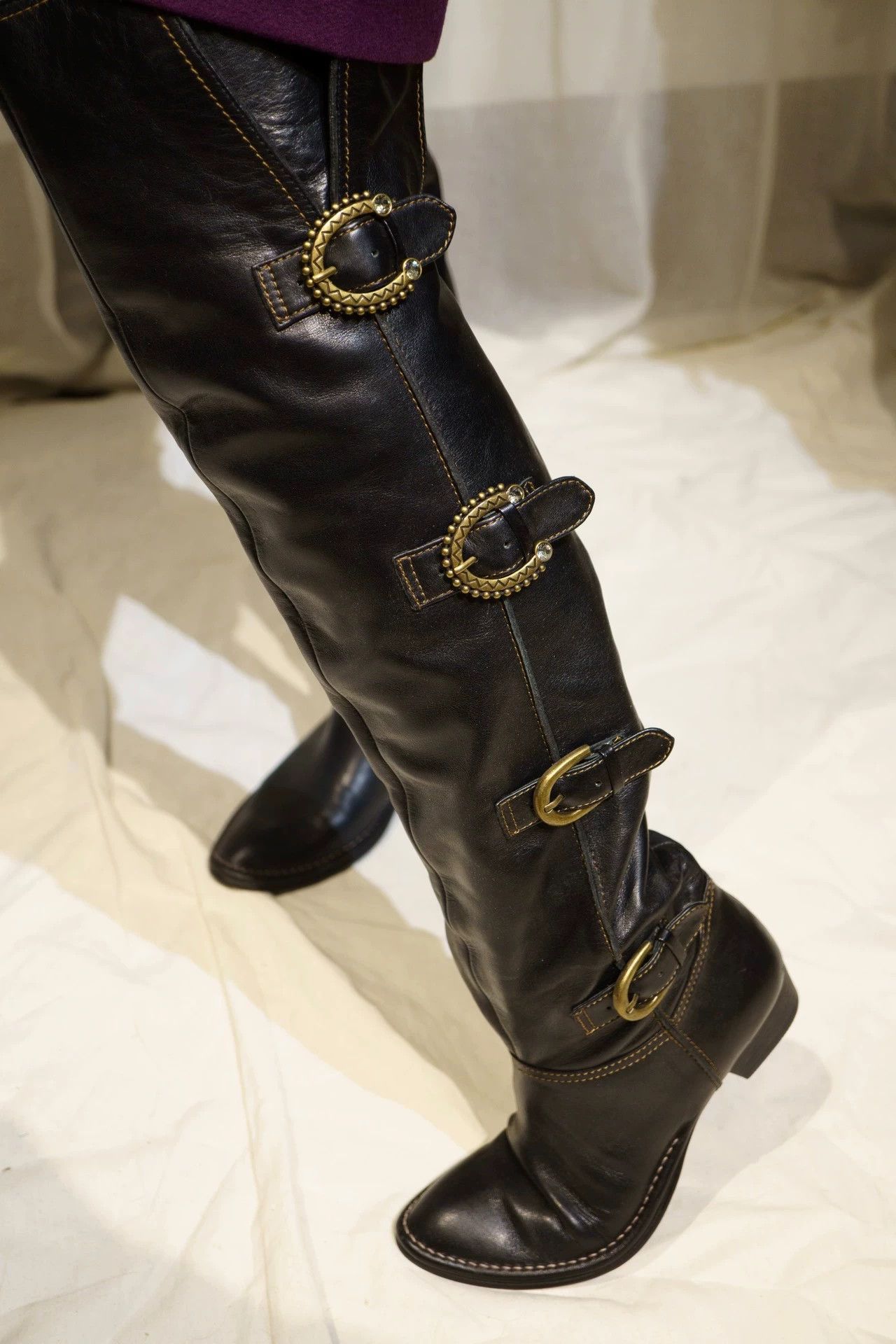 Anna Sui ANNASUI 1990s Magic Buckle Low Heel Boots 36-37 Size US 6 / IT 36 - 5 Thumbnail