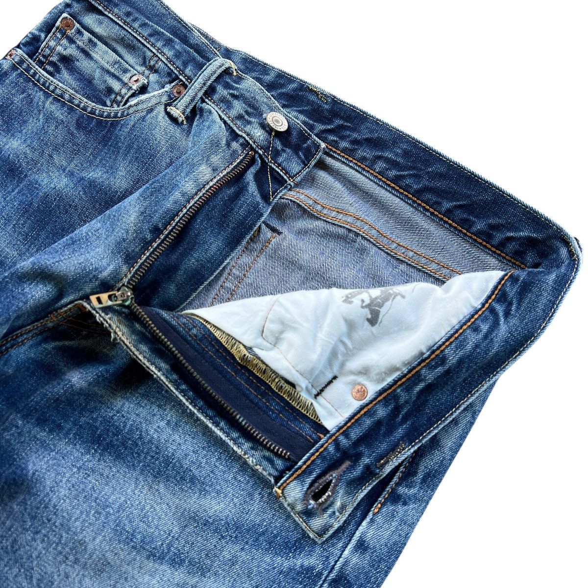 Levi's Crazy vintage y2k Levi’s 505 faded blue washed denim jeans Size US 32 / EU 48 - 6 Thumbnail