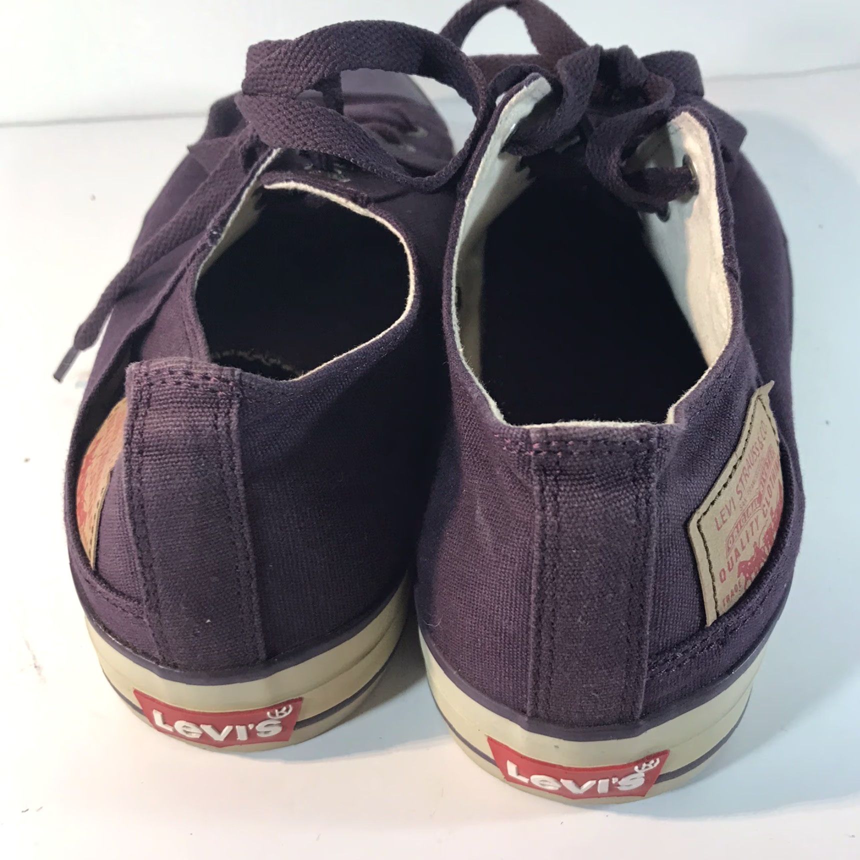 CO Levi Strauss & Co Canvas Sneakers Mens Size 9.5 Eggplant Lightweight Comfort Size US 9.5 / EU 42-43 - 5 Thumbnail