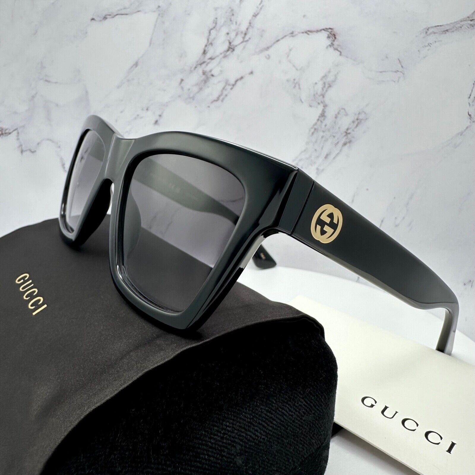 New GUCCI Sunglasses Black Gold Interlocking GG Logo