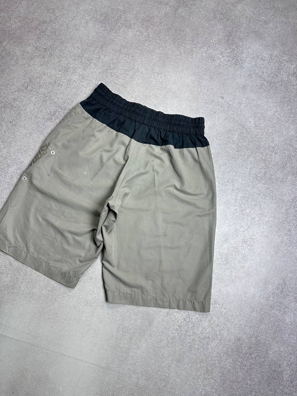 Nike Vintage Nike Swoosh Y2K Running Shorts L Size US 34 / EU 50 - 11 Thumbnail