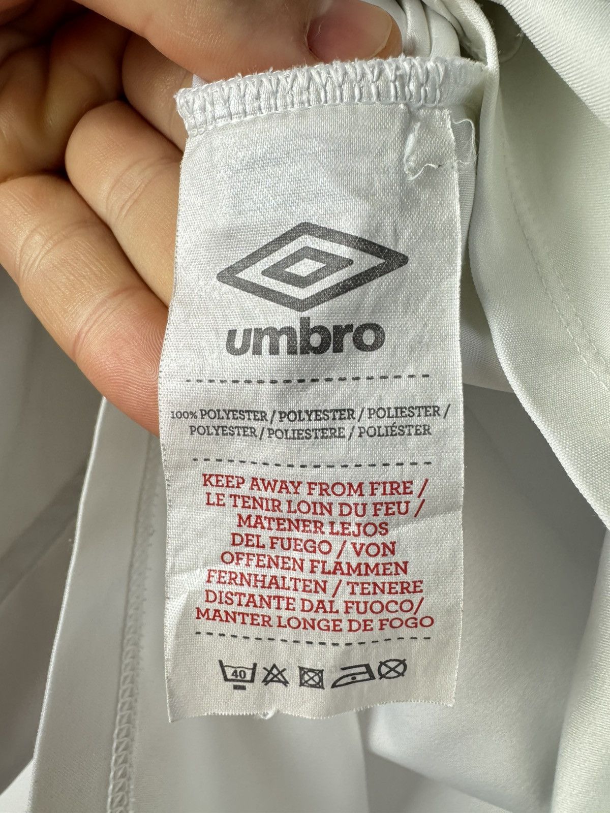 Umbro England 2009 2010 Home Football Soccer Jersey Umbro size L Size US 34 / EU 50 - 11 Thumbnail