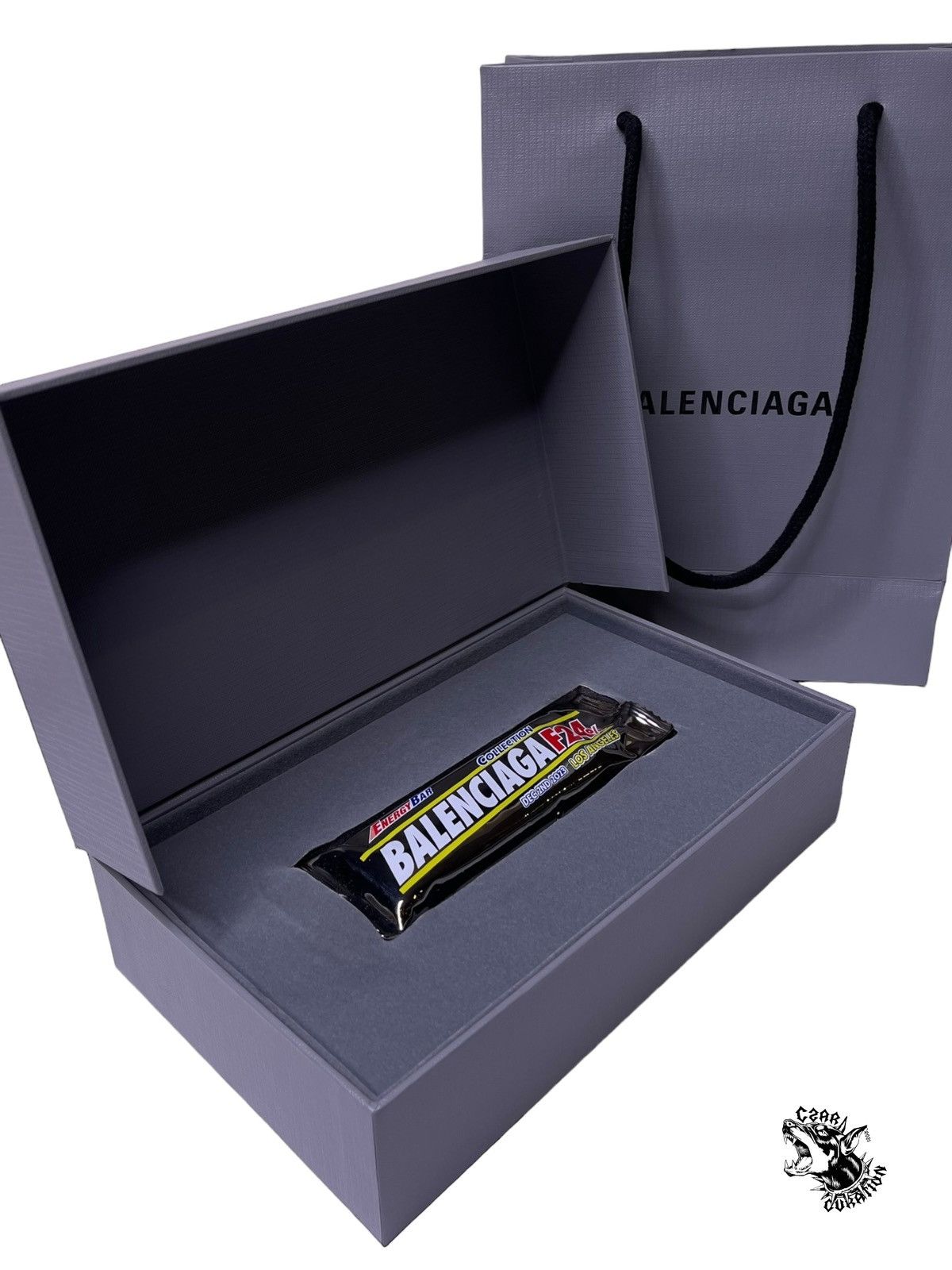 image of Balenciaga Fw24 La Show Invite in Silver, Men's