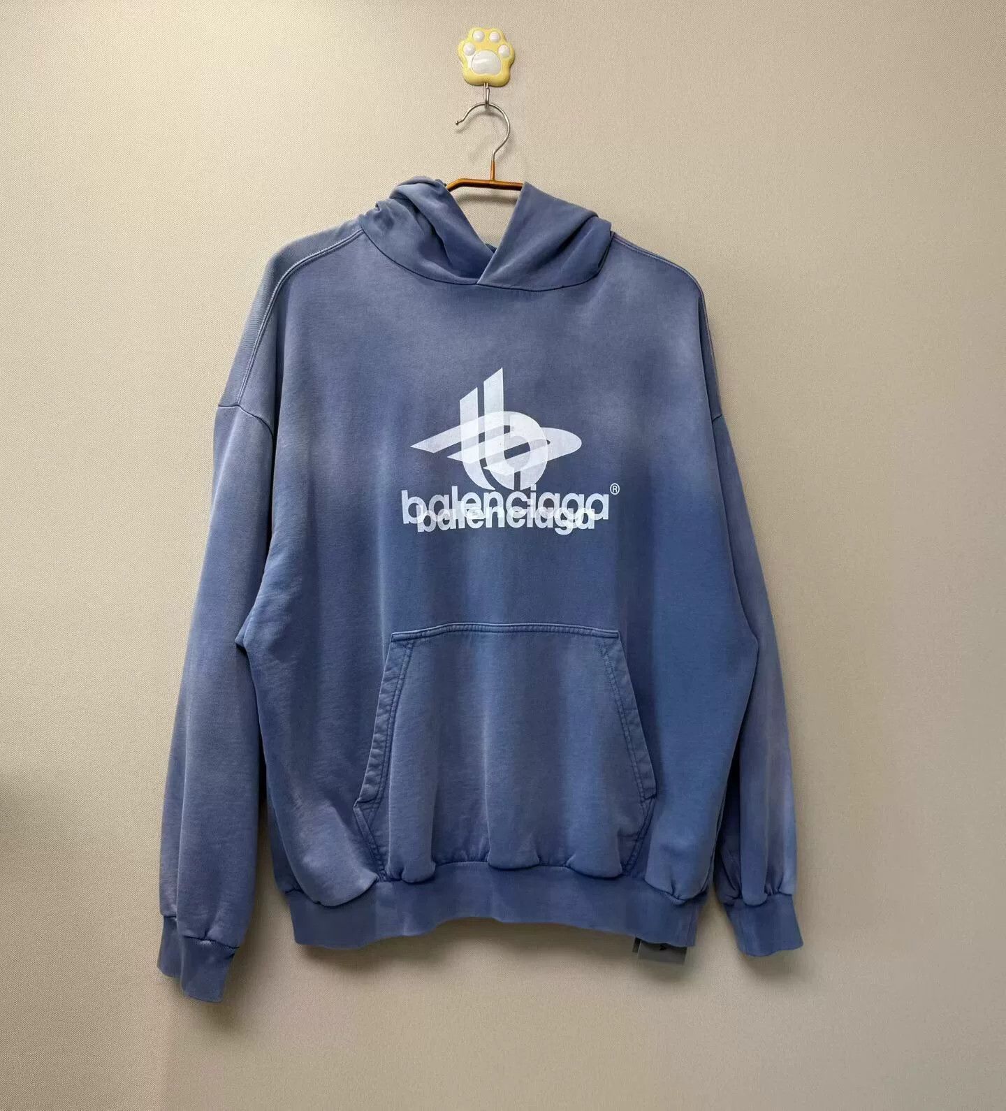 Balenciaga balenciaga blue logo hoodie for men Size US M / EU 48-50 / 2 - 1 Thumbnail