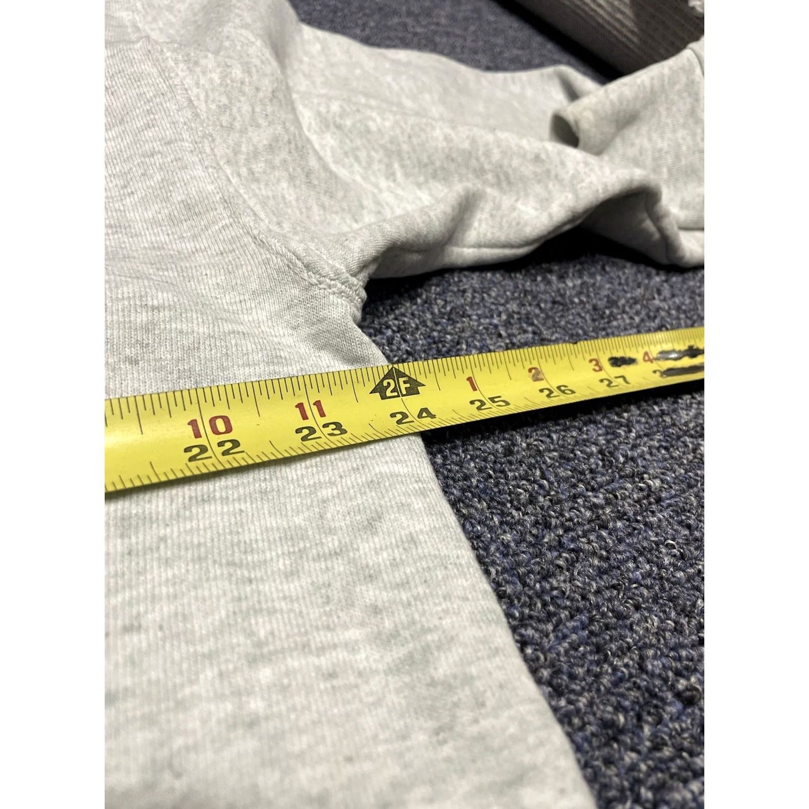 Vintage VINTAGE Hanes Heavy Weight USA New York City Crewneck Sweatshirt Embroidered XL Blue Mens Regular Long Sleeve Pullover Sweatshirt Size US XL / EU 56 / 4 - 3 Thumbnail