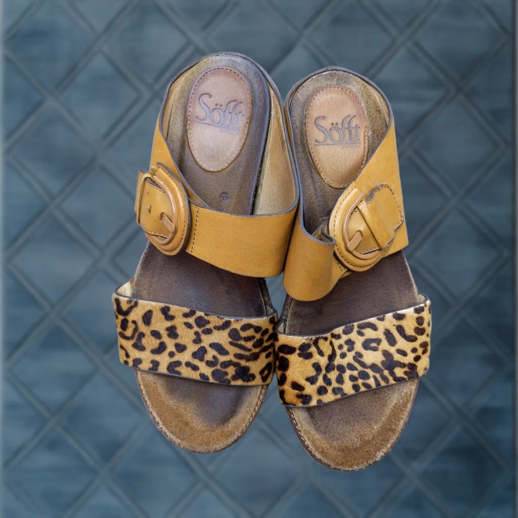 Vintage Sofft Sandals Womens 8 Slide Leopard Haircalf Leather Buckle Brown Leather Open Toe Cushioned Footbed Size US 8 / IT 38 - 1 Thumbnail