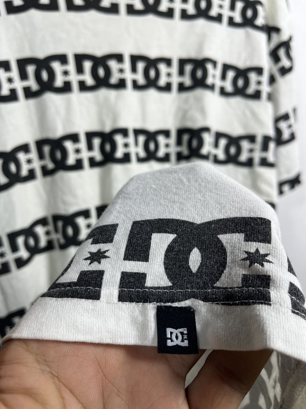 DC Vintage DC Skateboard Overprint Tee | All Over Logo | Size US L / EU 52-54 / 3 - 4 Thumbnail